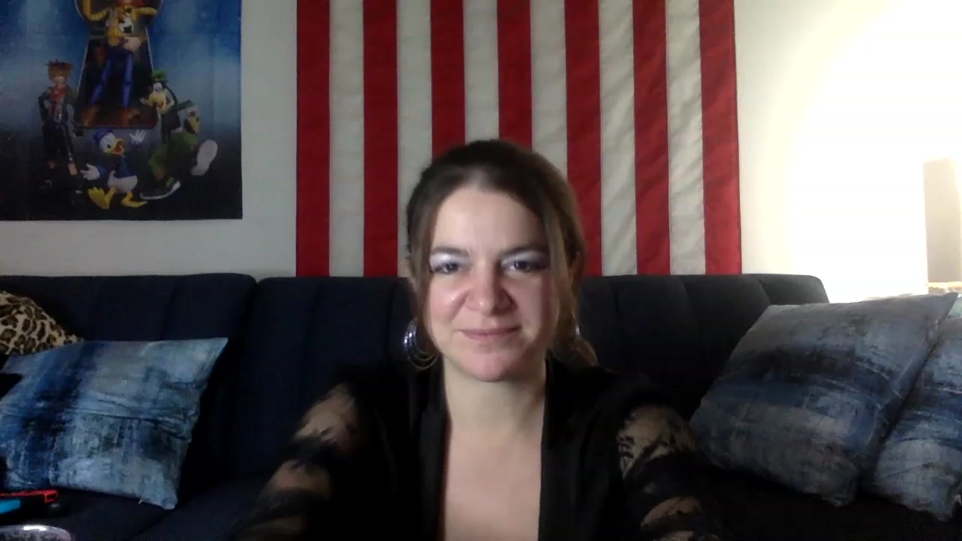 Gallery image thumbnail from Bella_Kenzie's myfreecams stream on, 01/08/2023, 09:19 image 7 of 20