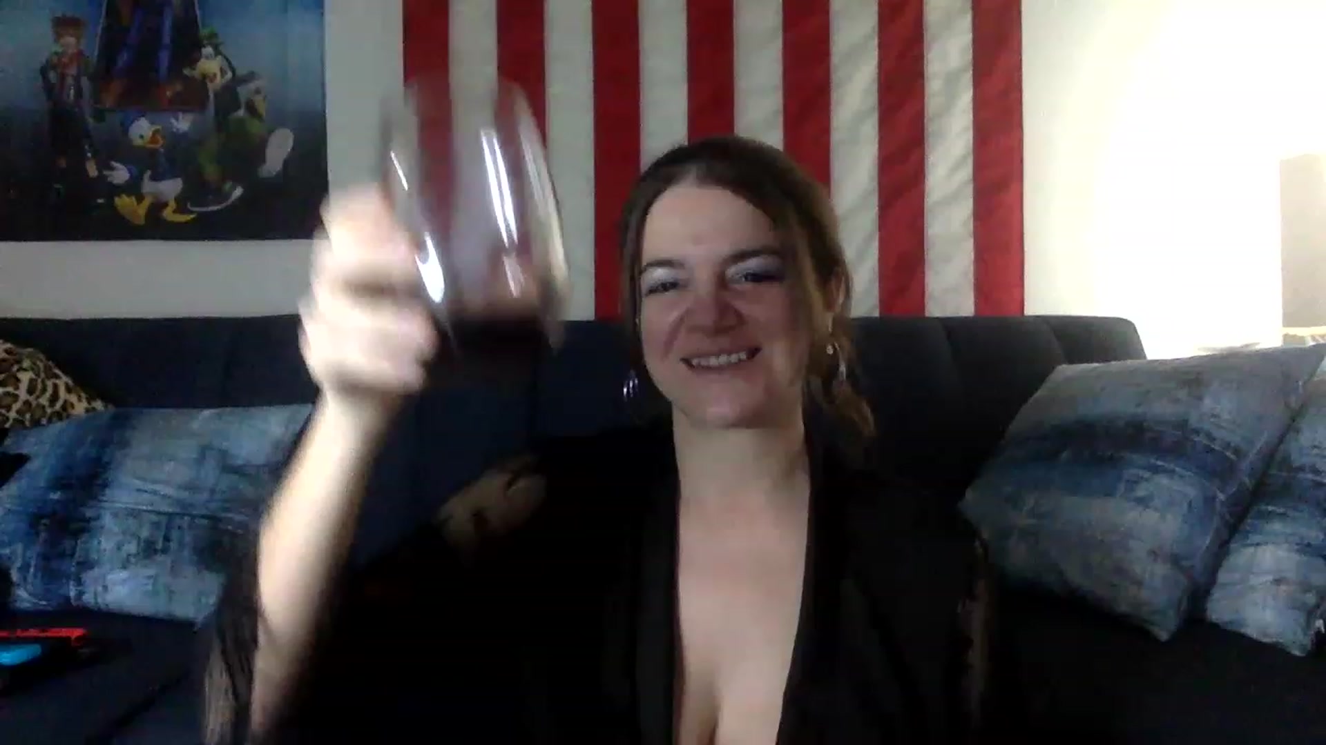 Gallery image thumbnail from Bella_Kenzie's myfreecams stream on, 01/08/2023, 09:19 image 10 of 20