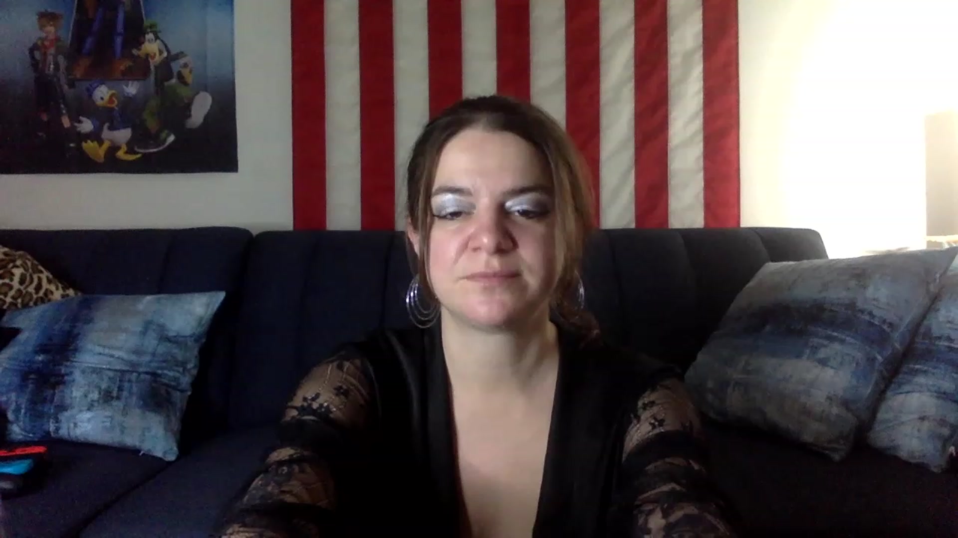 Gallery image thumbnail from Bella_Kenzie's myfreecams stream on, 01/08/2023, 09:19 image 20 of 20