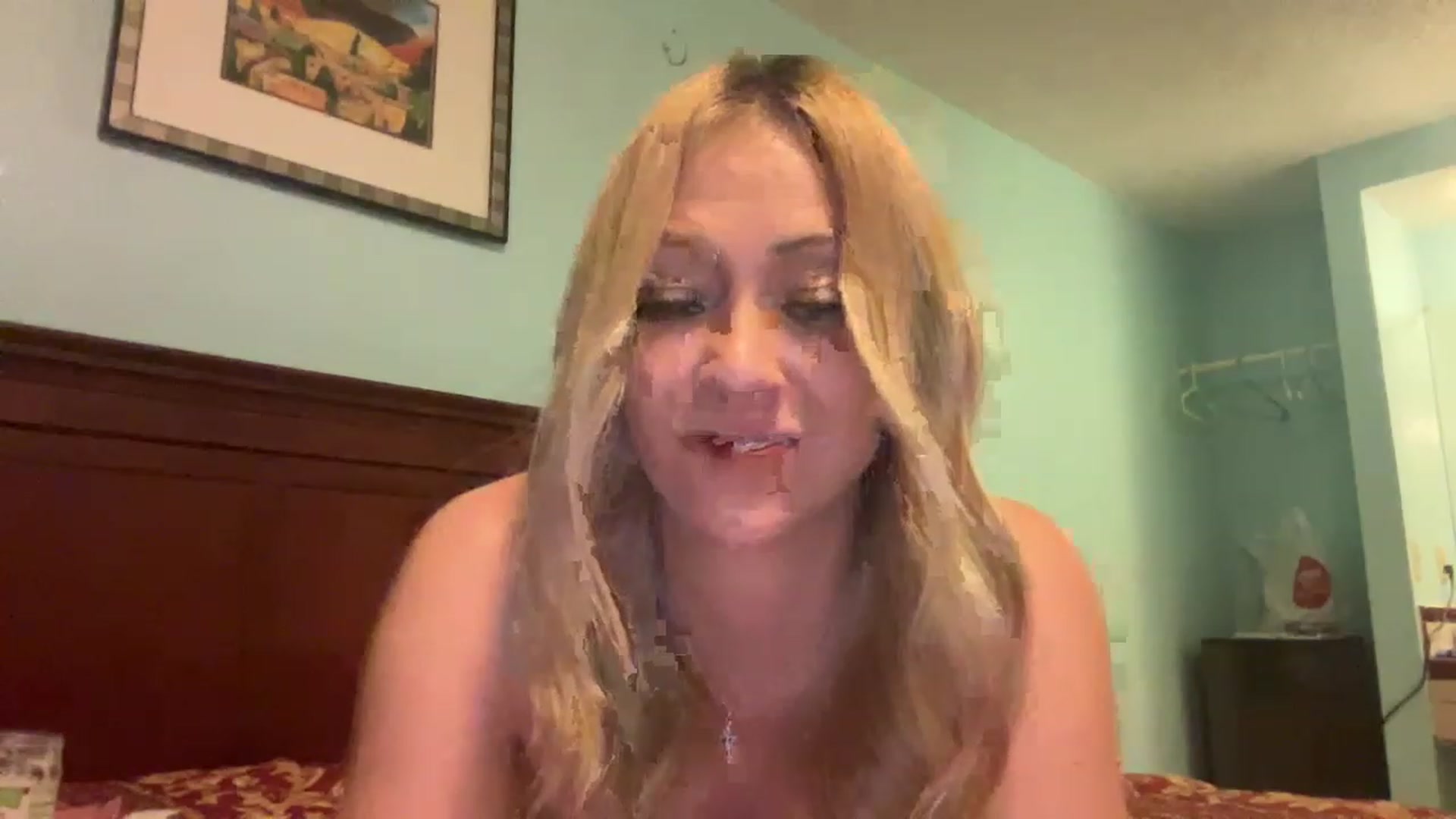 Gallery image thumbnail from Bella_Online's myfreecams stream on, 01/05/2023, 11:17 image 19 of 20