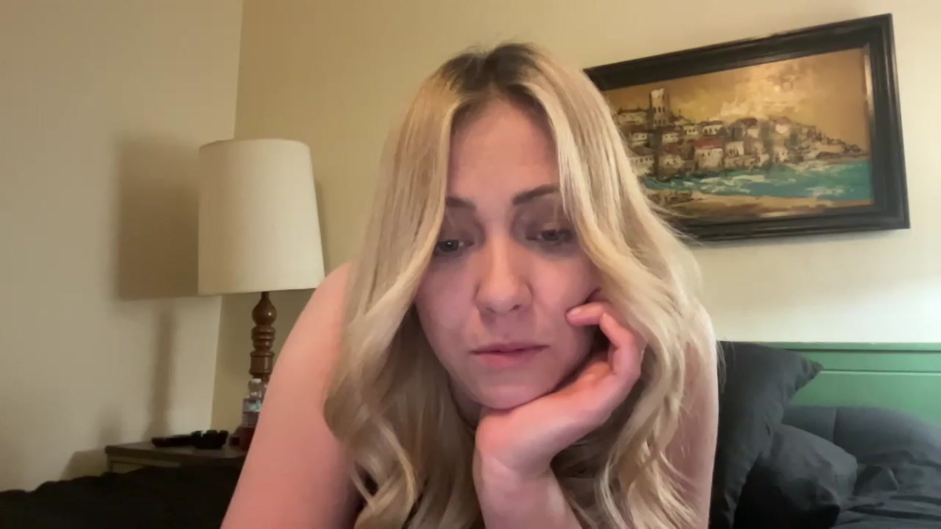 Gallery image thumbnail from Bella_Online's myfreecams stream on, 02/06/2023, 07:40 image 10 of 20