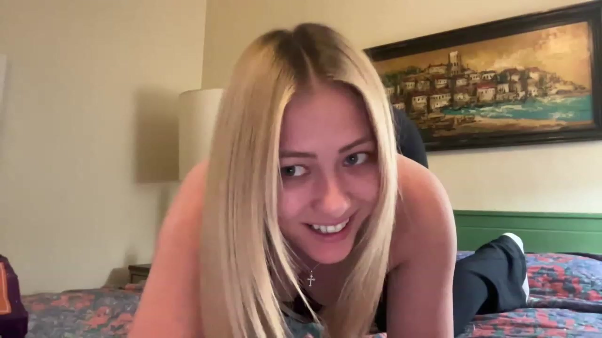 Gallery image thumbnail from Bella_Online's myfreecams stream on, 02/06/2023, 23:34 image 17 of 20