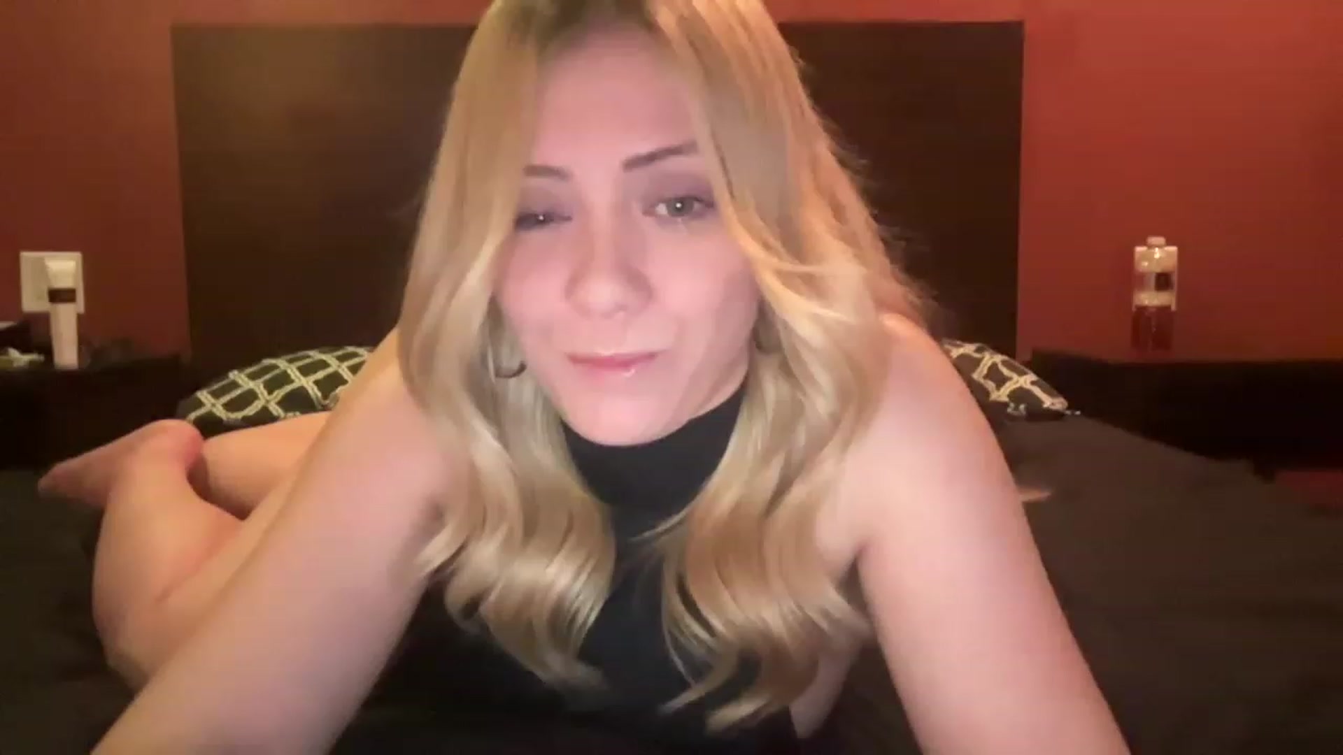 Gallery image thumbnail from Bella_Online's myfreecams stream on, 02/28/2023, 10:37 image 7 of 20