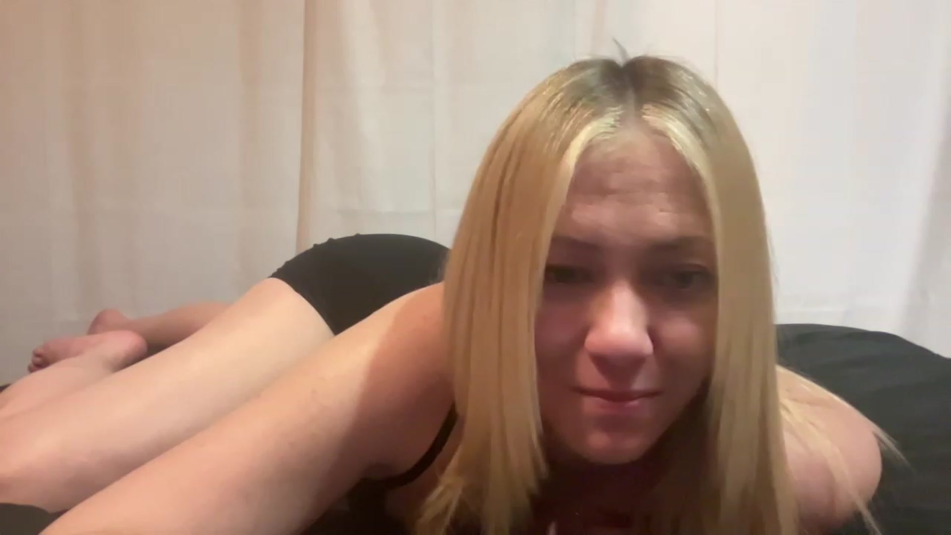 Gallery image thumbnail from Bella_Online's myfreecams stream on, 04/02/2023, 10:13 image 4 of 20
