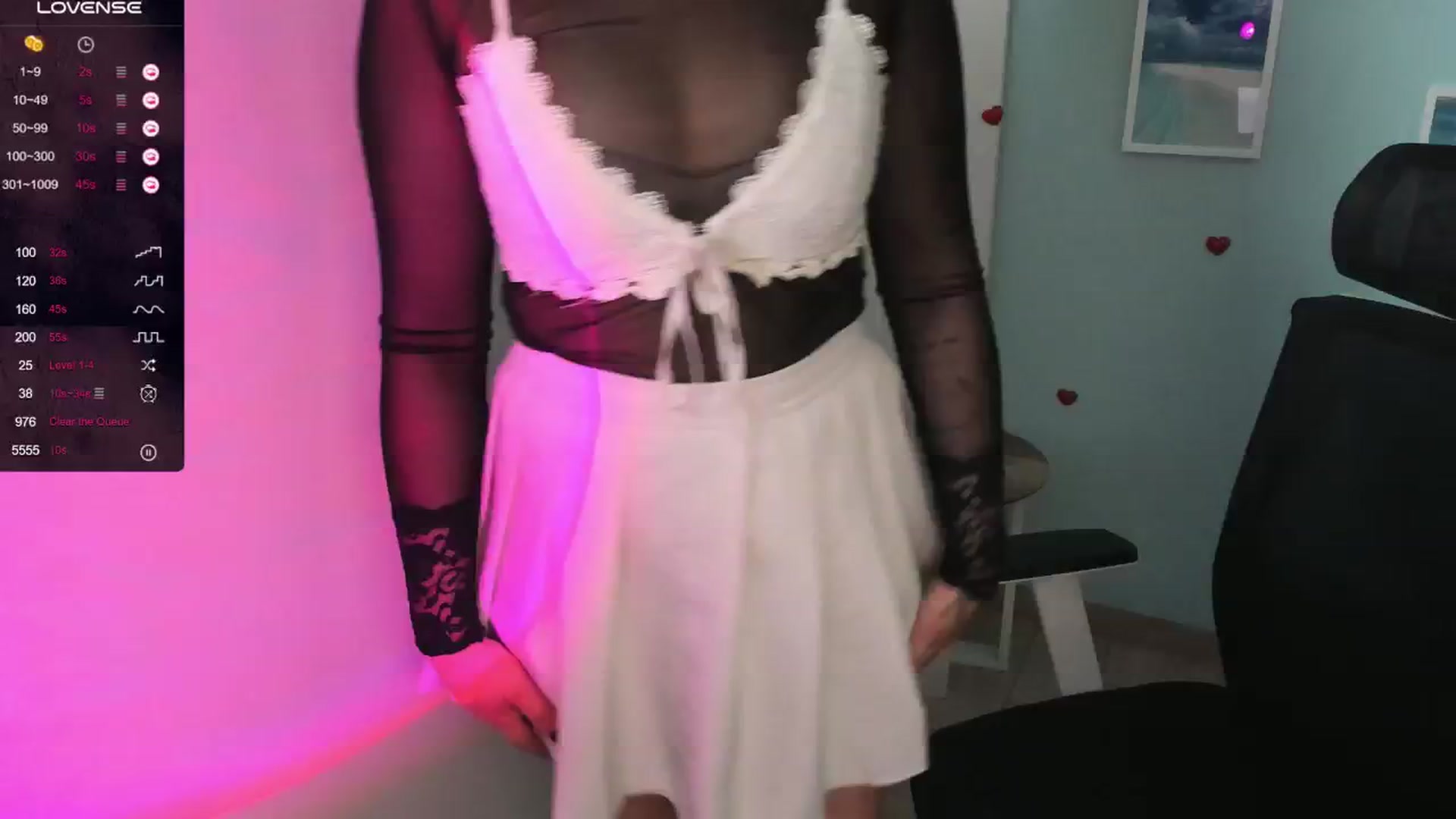 Gallery image thumbnail from Bella_Wet's myfreecams stream on, 08/25/2024, 04:17 image 17 of 20