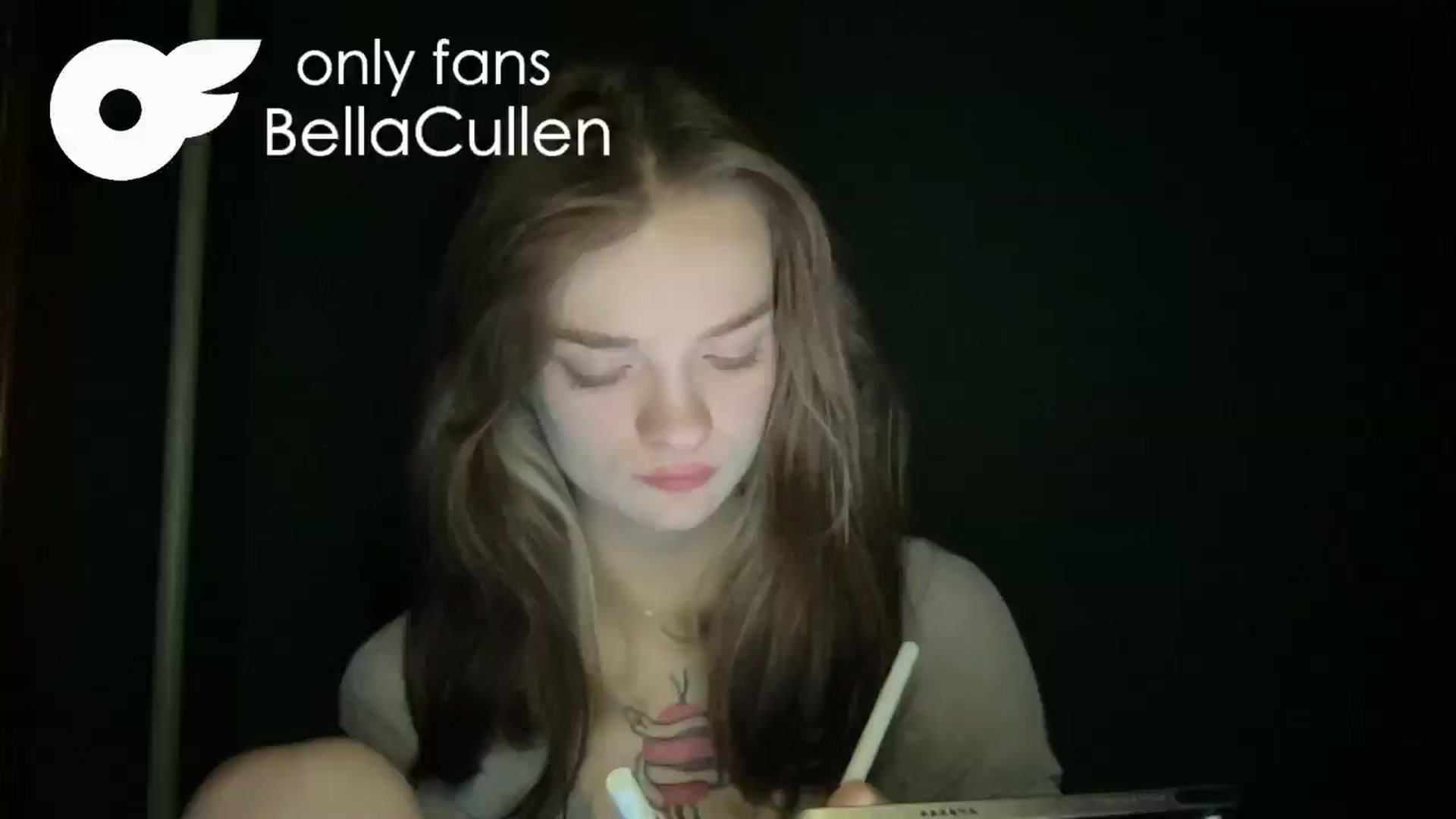 Gallery image thumbnail from Bella__Cullen's myfreecams stream on, 05/20/2024, 21:56 image 13 of 20