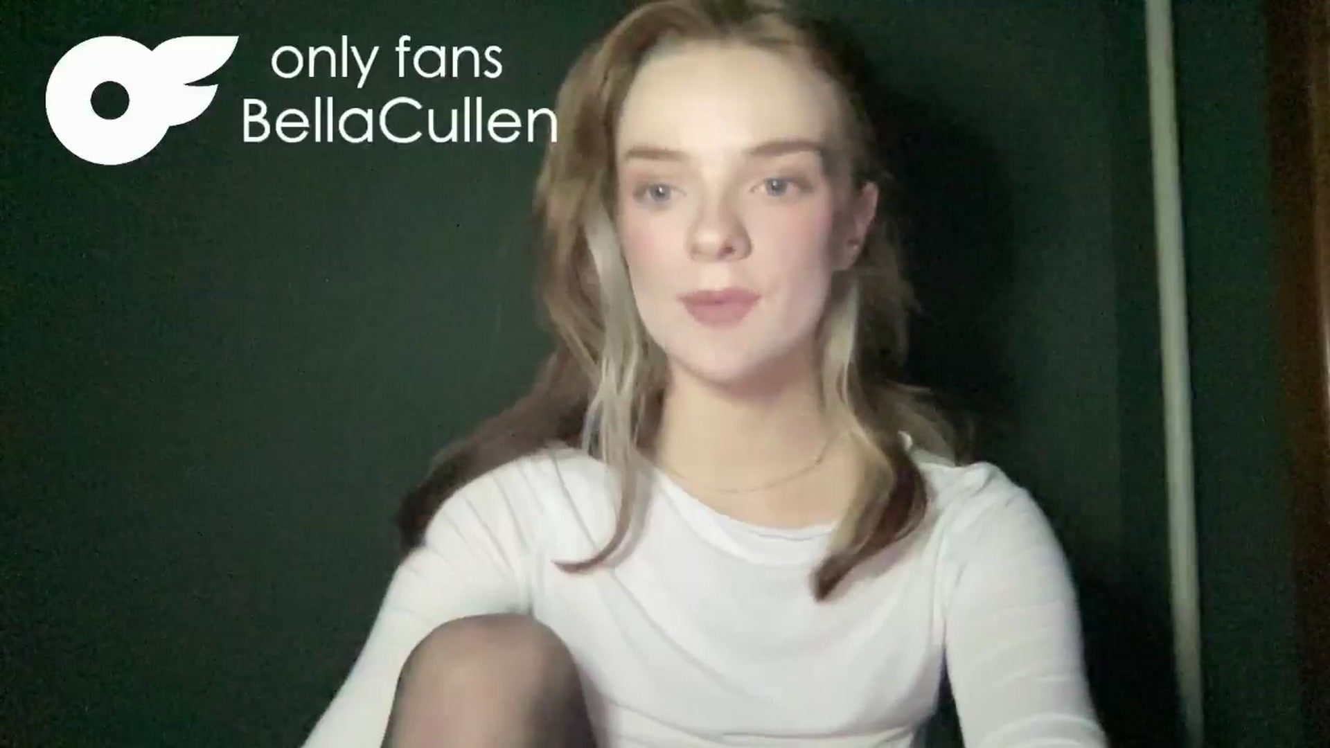 Gallery image thumbnail from Bella__Cullen's myfreecams stream on, 05/25/2024, 20:18 image 19 of 20
