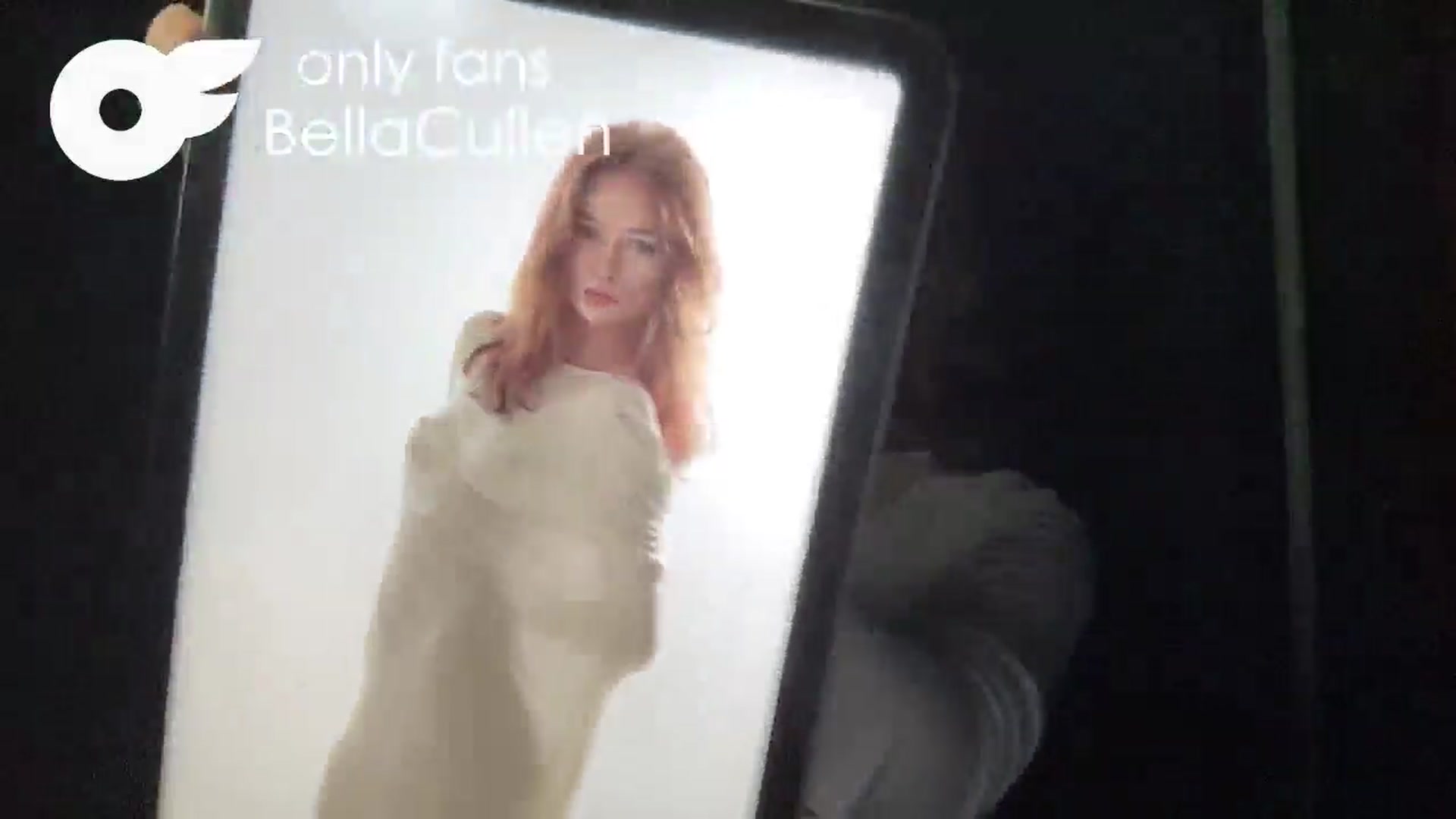Gallery image thumbnail from Bella__Cullen's myfreecams stream on, 05/25/2024, 20:18 image 11 of 20