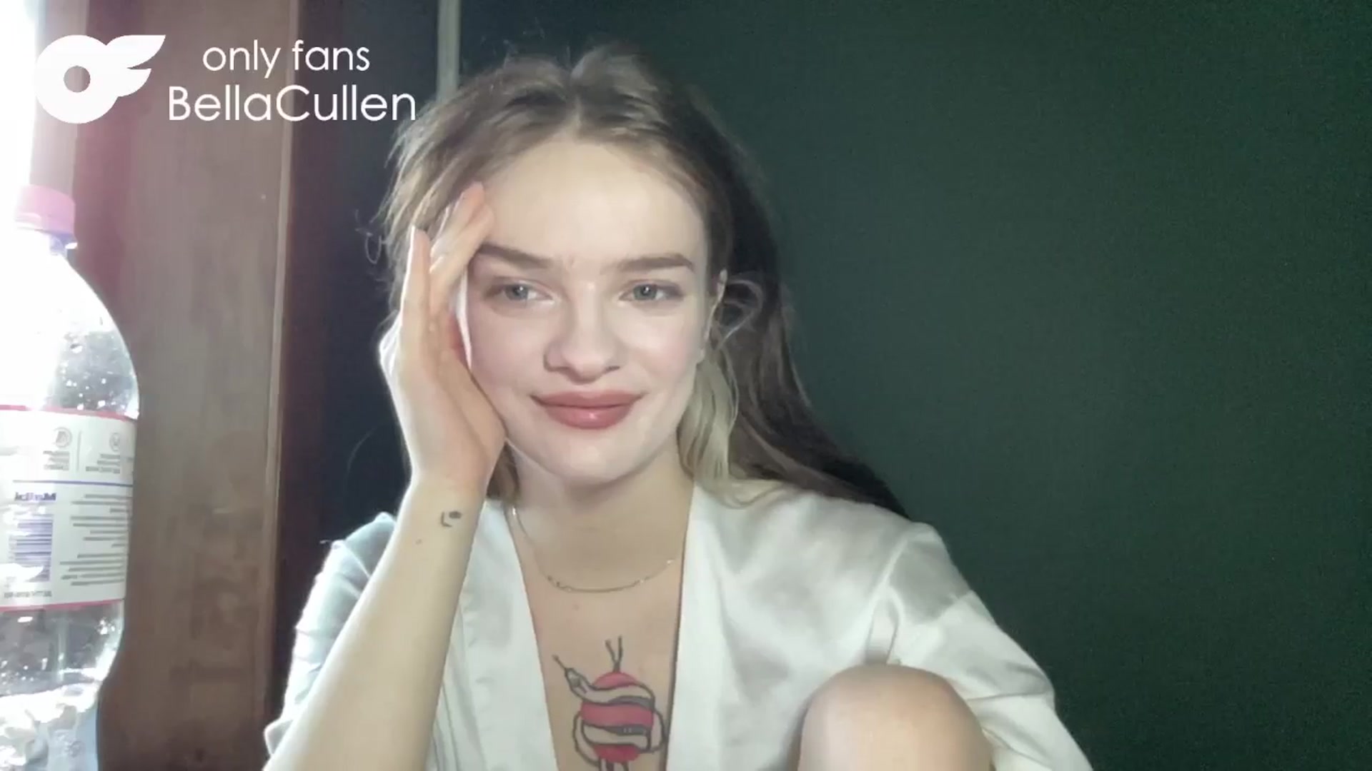 Gallery image thumbnail from Bella__Cullen's myfreecams stream on, 06/02/2024, 15:18 image 15 of 20