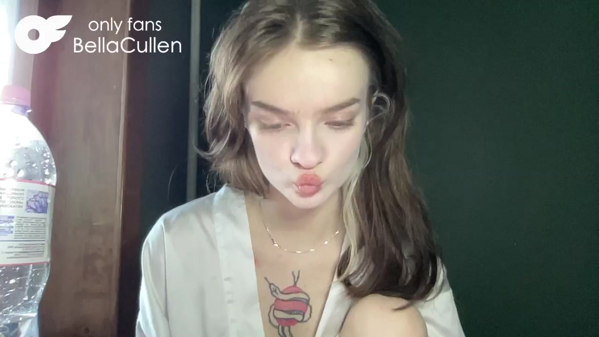 Gallery image thumbnail from Bella__Cullen's myfreecams stream on, 06/02/2024, 15:18 image 16 of 20