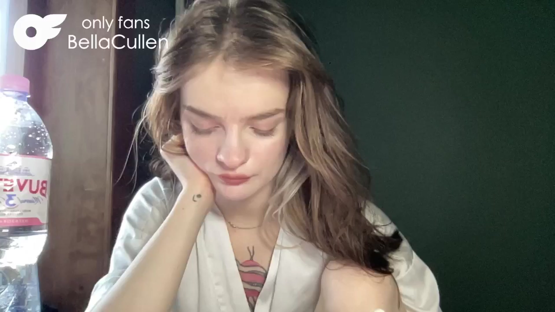 Gallery image thumbnail from Bella__Cullen's myfreecams stream on, 06/02/2024, 15:18 image 3 of 20