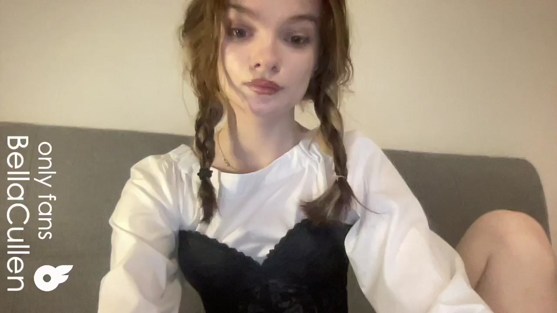 Gallery image thumbnail from Bella__Cullen's myfreecams stream on, 07/07/2024, 11:40 image 9 of 20