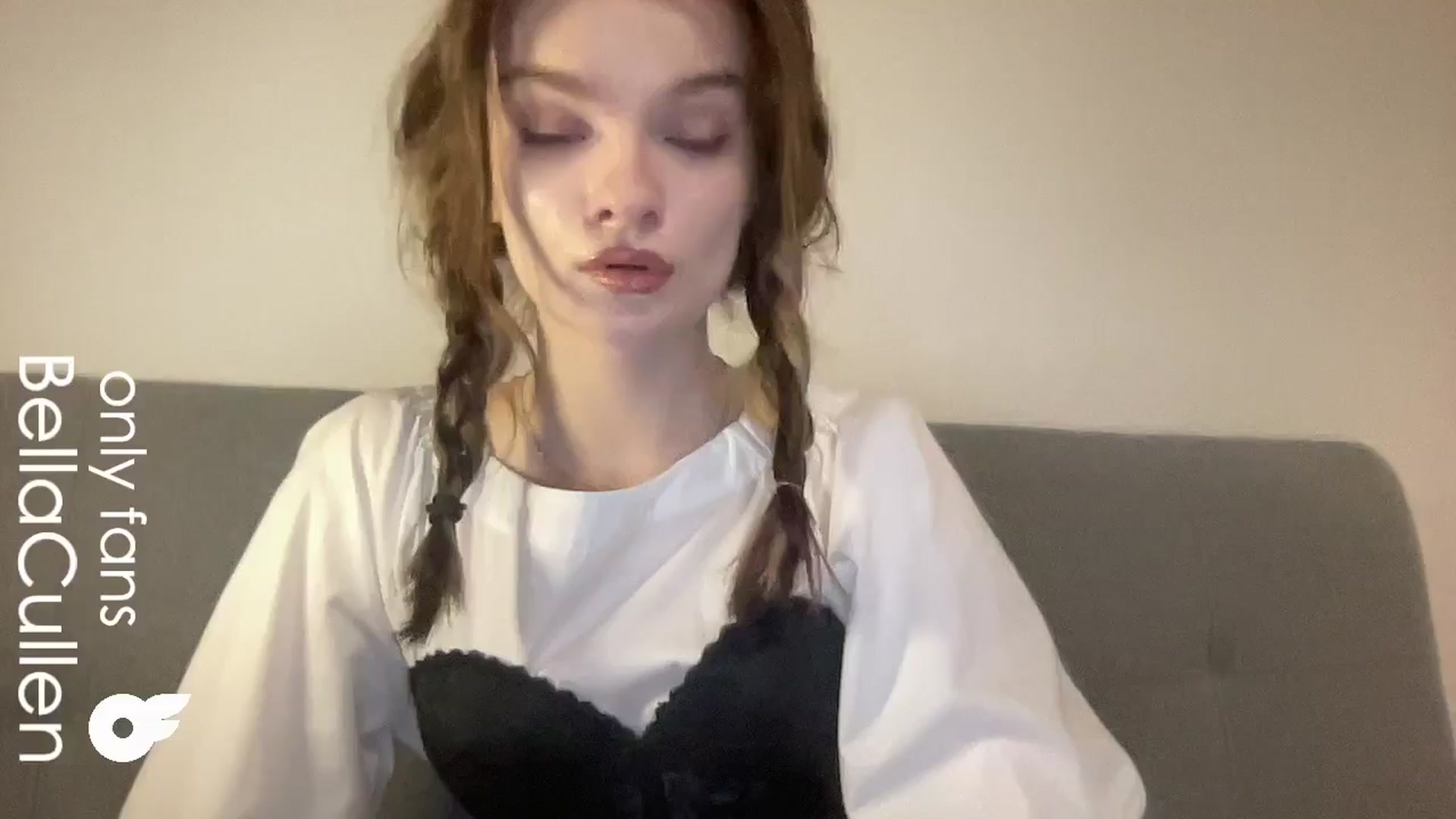 Gallery image thumbnail from Bella__Cullen's myfreecams stream on, 07/07/2024, 11:40 image 13 of 20