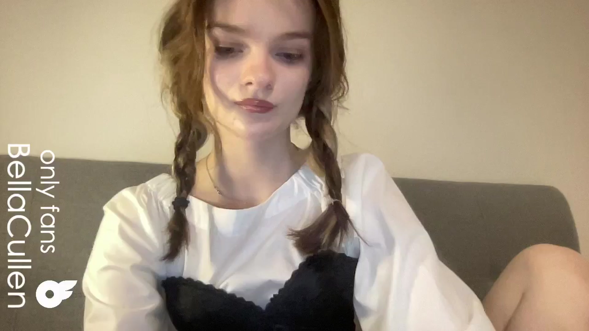 Gallery image thumbnail from Bella__Cullen's myfreecams stream on, 07/07/2024, 11:40 image 11 of 20