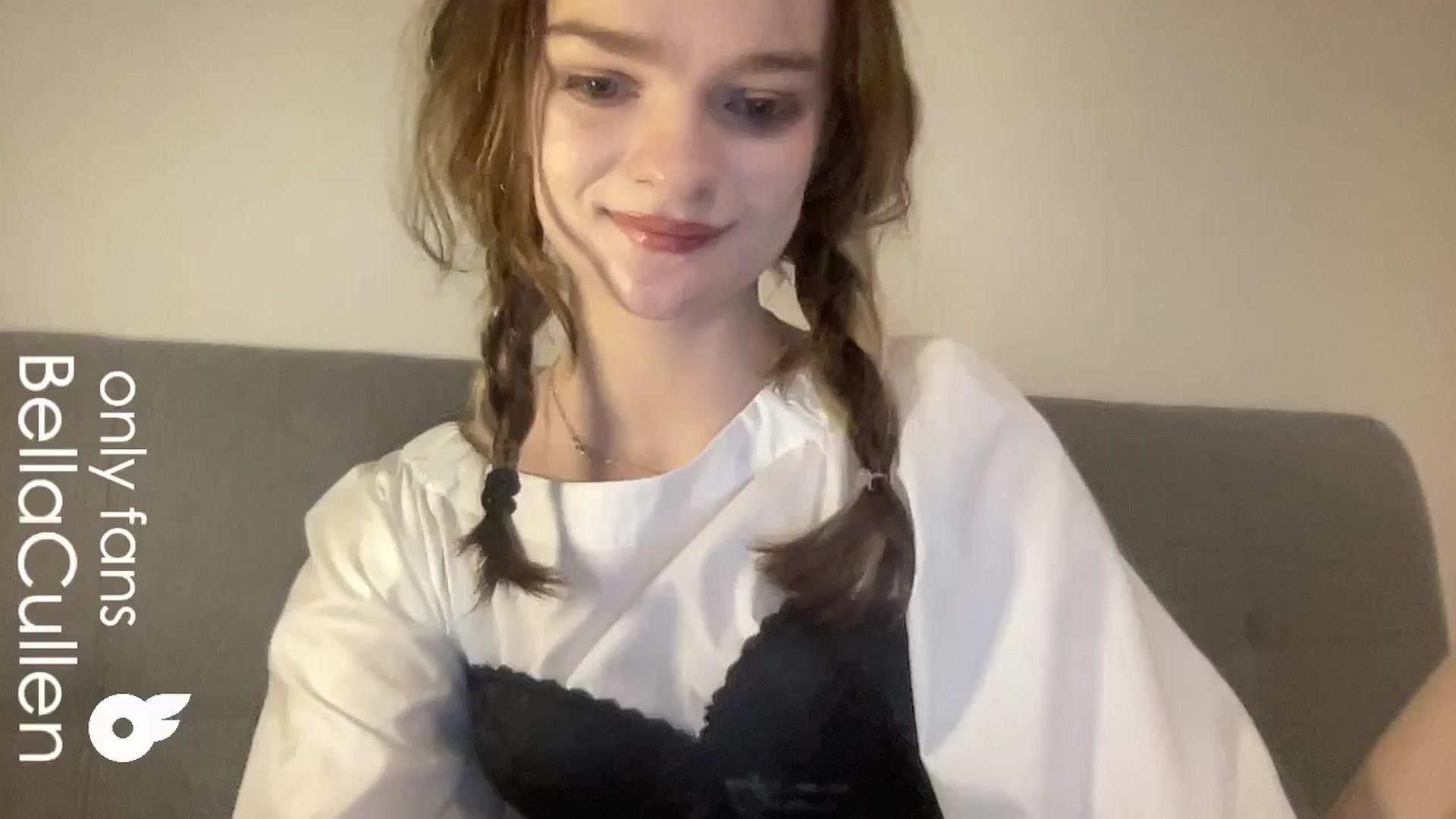 Gallery image thumbnail from Bella__Cullen's myfreecams stream on, 07/07/2024, 12:30 image 9 of 20