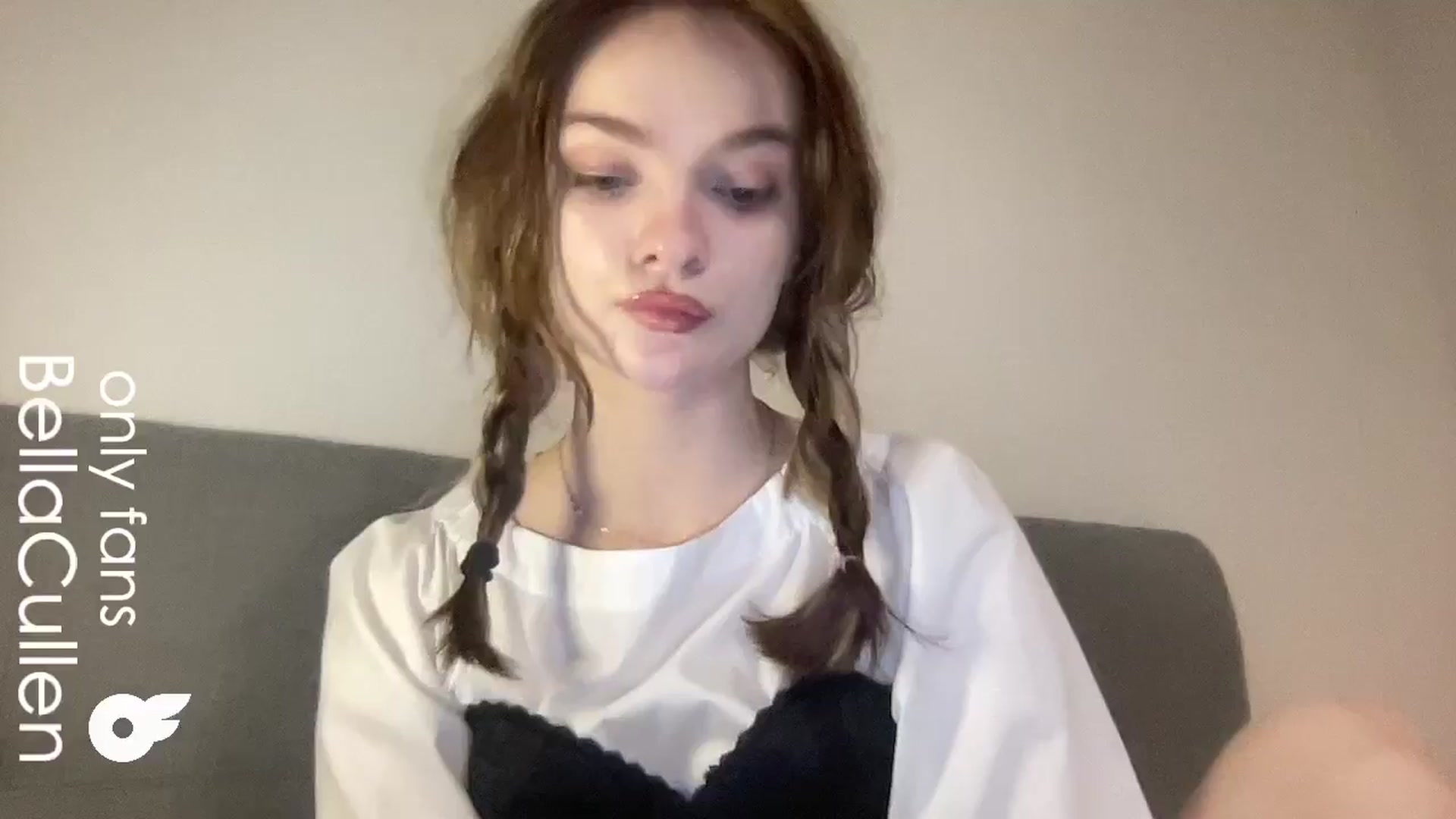 Gallery image thumbnail from Bella__Cullen's myfreecams stream on, 07/07/2024, 12:30 image 6 of 20