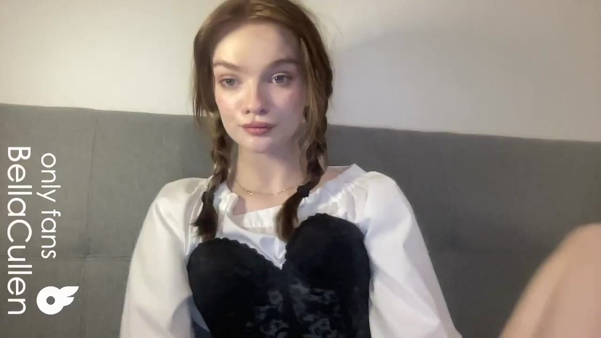 Gallery image thumbnail from Bella__Cullen's myfreecams stream on, 07/07/2024, 14:14 image 10 of 20