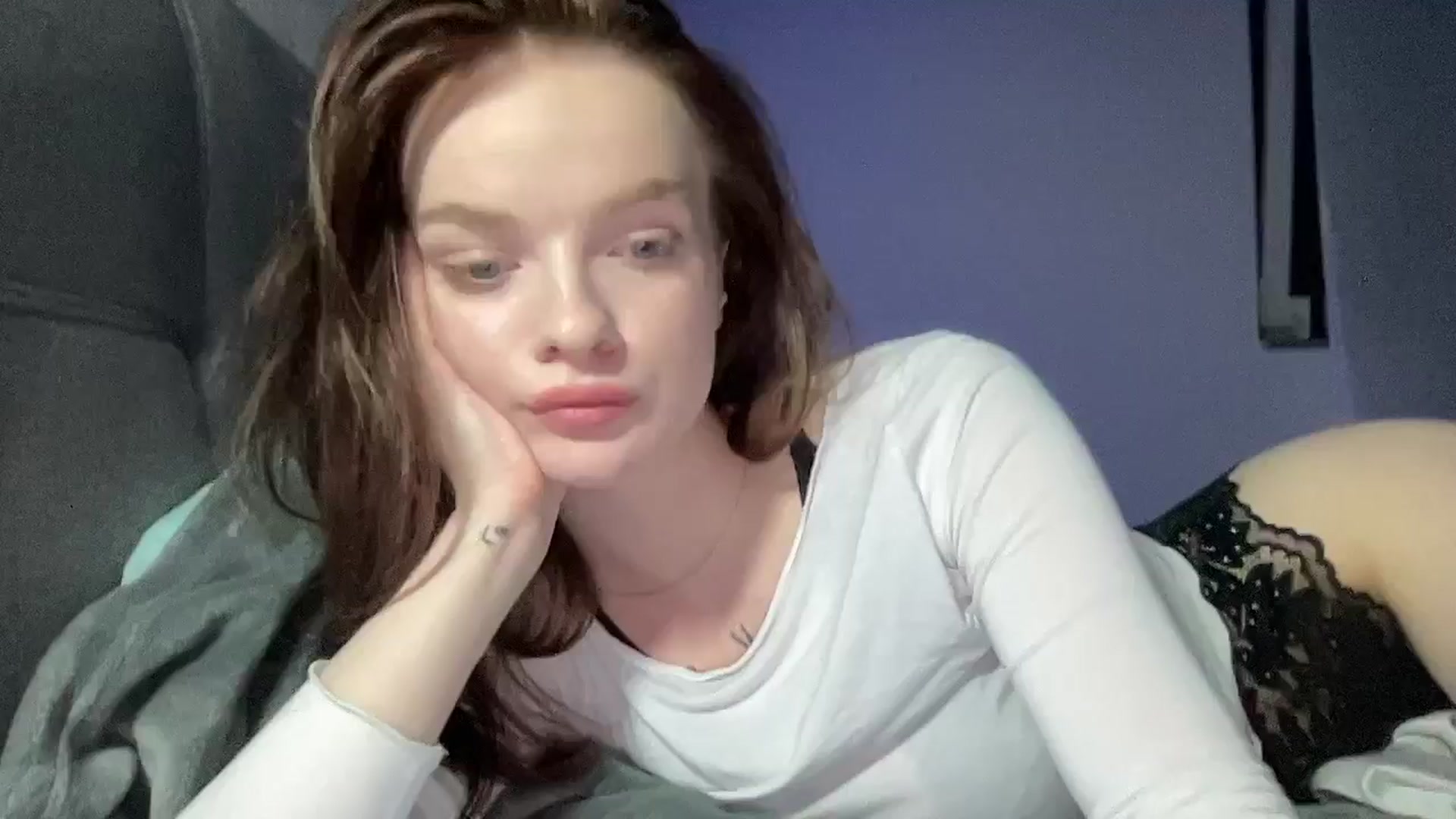 Gallery image thumbnail from Bella__Cullen's myfreecams stream on, 07/23/2024, 01:56 image 8 of 20