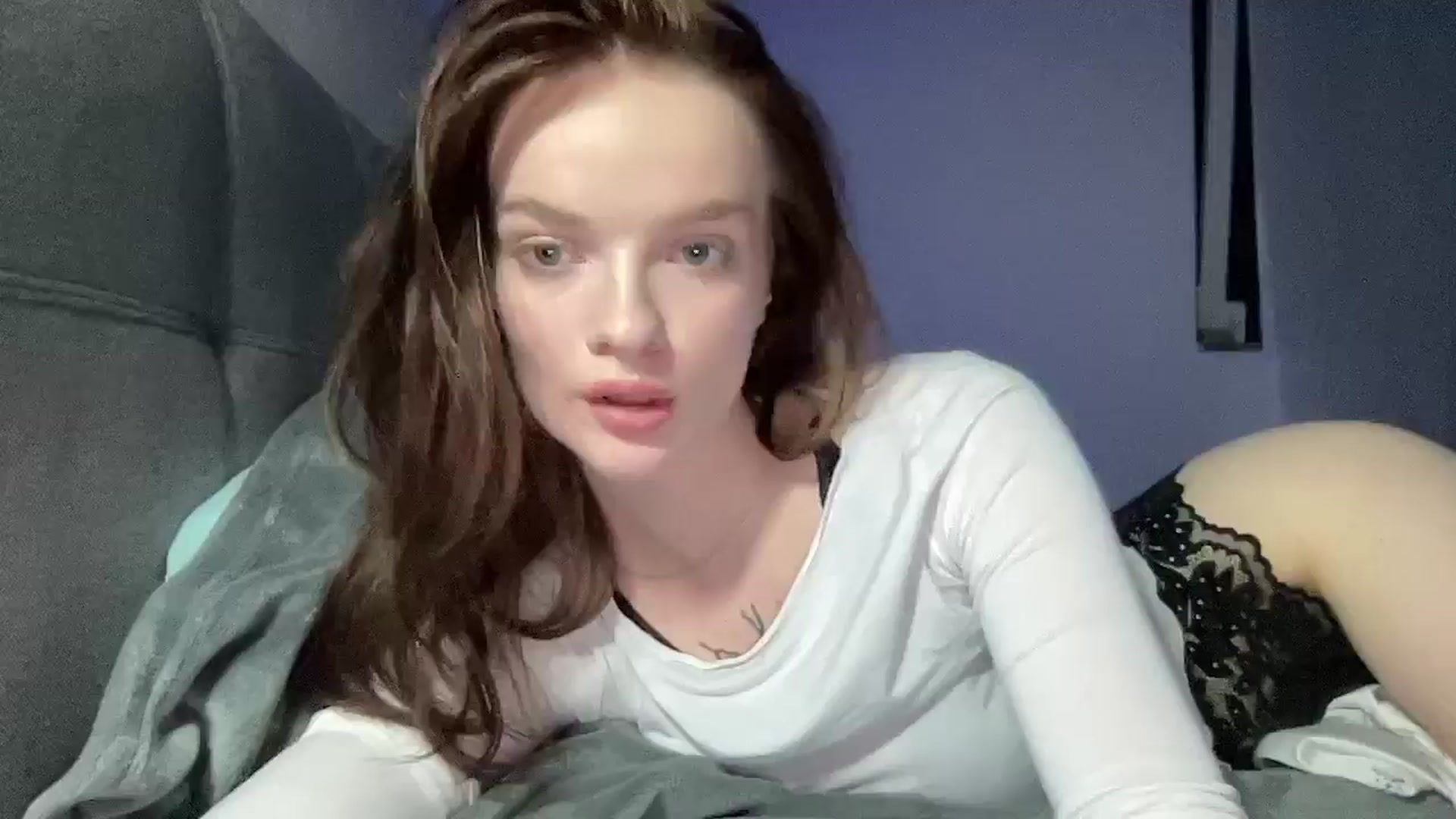 Gallery image thumbnail from Bella__Cullen's myfreecams stream on, 07/23/2024, 01:56 image 11 of 20