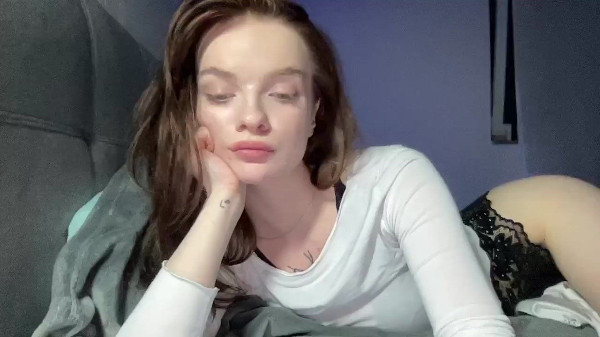 Gallery image thumbnail from Bella__Cullen's myfreecams stream on, 07/23/2024, 01:56 image 10 of 20