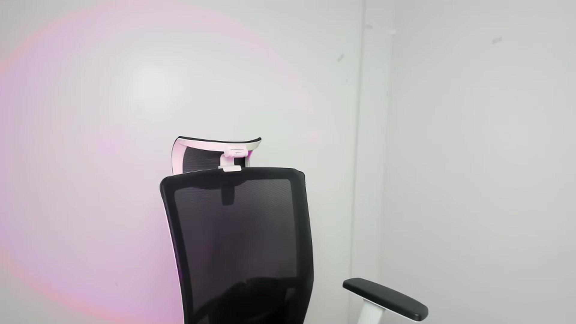 Gallery image thumbnail from Bella_amorere's myfreecams stream on, 08/25/2024, 09:19 image 9 of 20