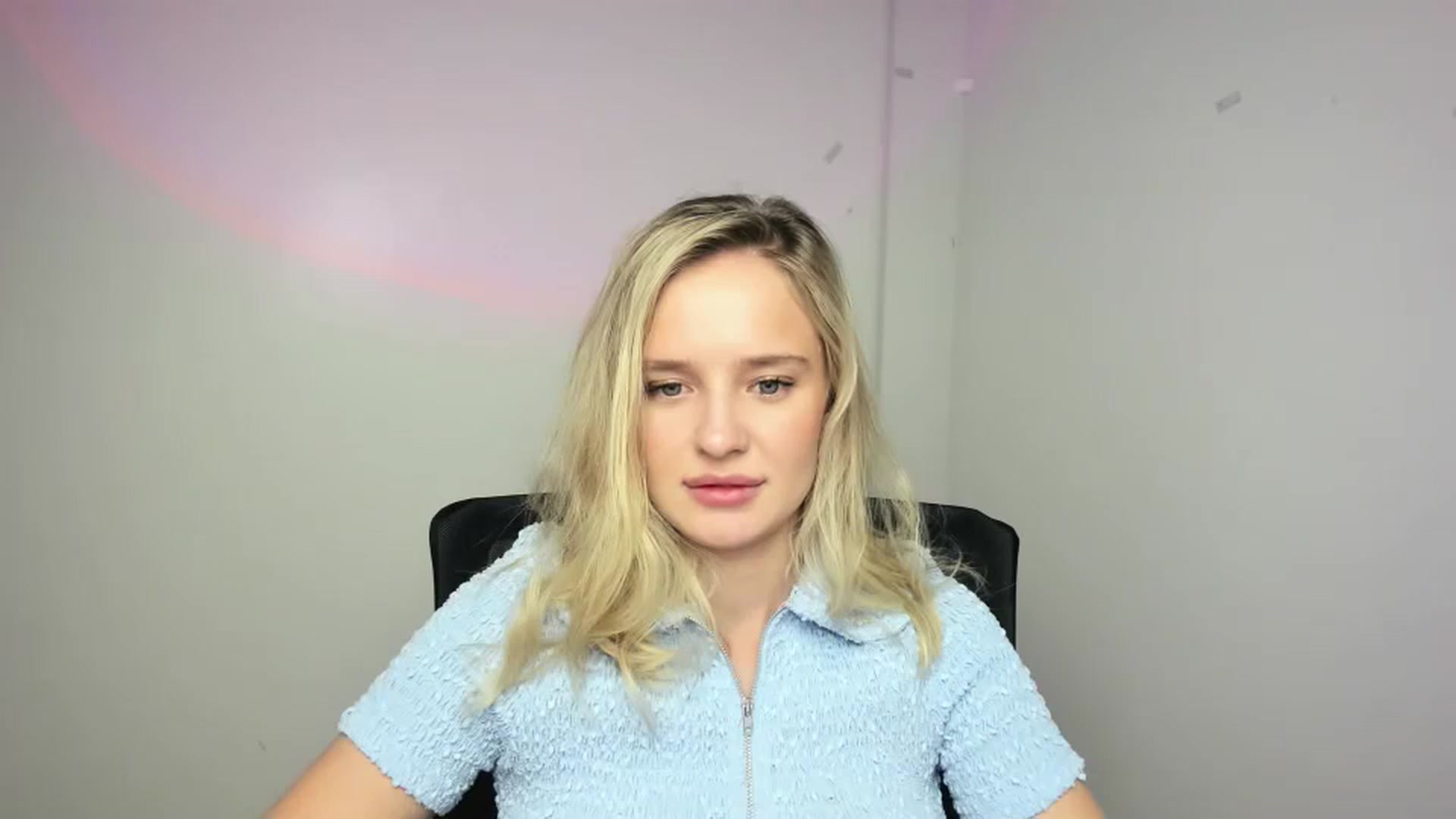 Gallery image thumbnail from Bella_amorere's myfreecams stream on, 09/13/2024, 15:48 image 19 of 20