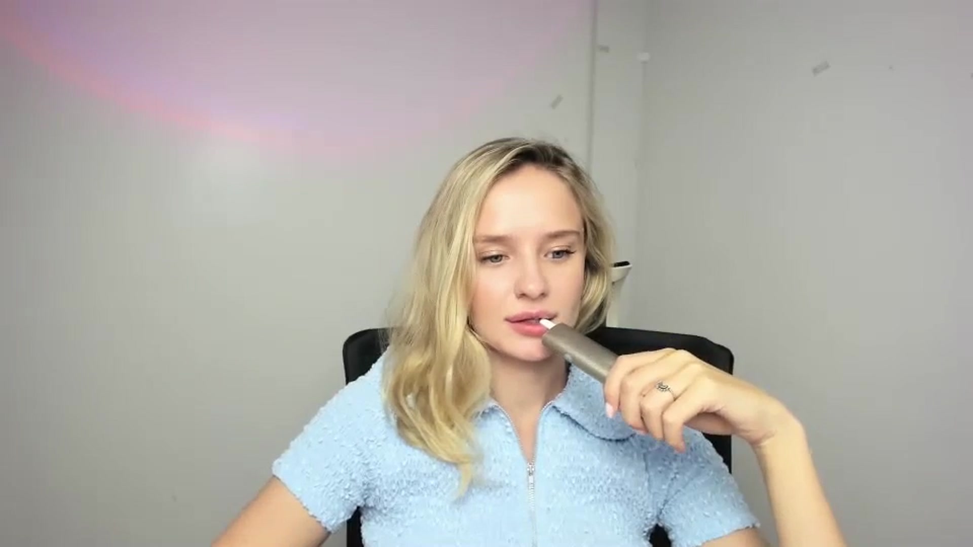 Gallery image thumbnail from Bella_amorere's myfreecams stream on, 09/13/2024, 16:24 image 18 of 20