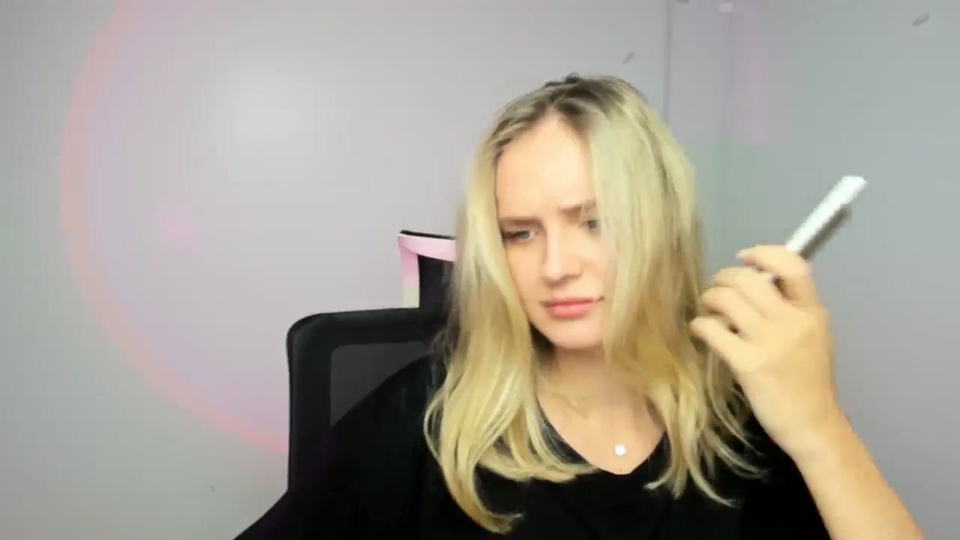 Gallery image thumbnail from Bella_amorere's myfreecams stream on, 09/21/2024, 16:47 image 20 of 20