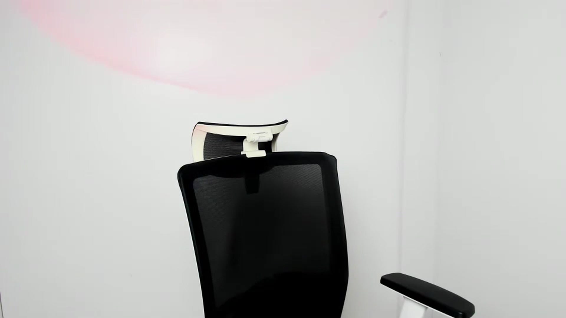 Gallery image thumbnail from Bella_amorere's myfreecams stream on, 10/11/2024, 13:30 image 16 of 20