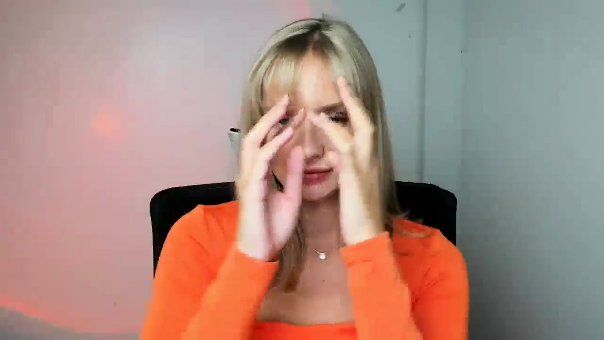 Gallery image thumbnail from Bella_amorere's myfreecams stream on, 10/24/2024, 14:26 image 20 of 20
