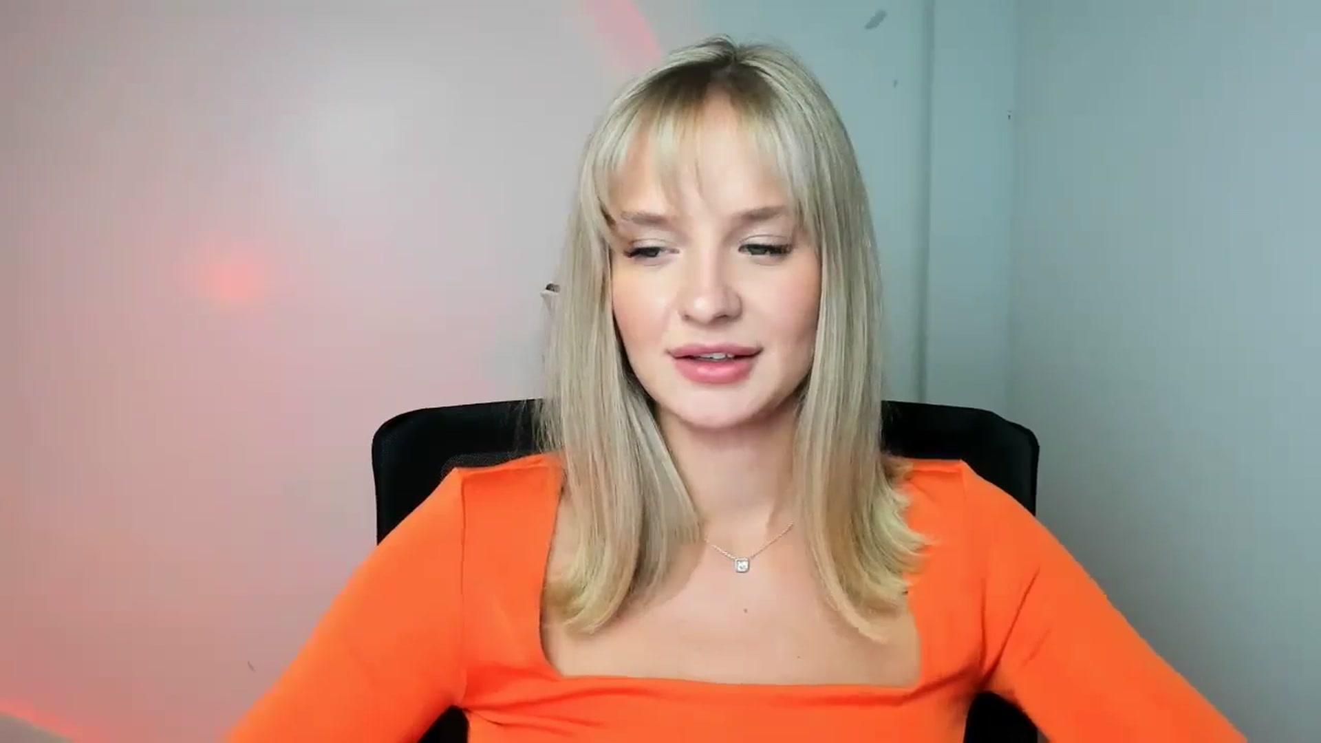 Gallery image thumbnail from Bella_amorere's myfreecams stream on, 10/24/2024, 15:00 image 20 of 20