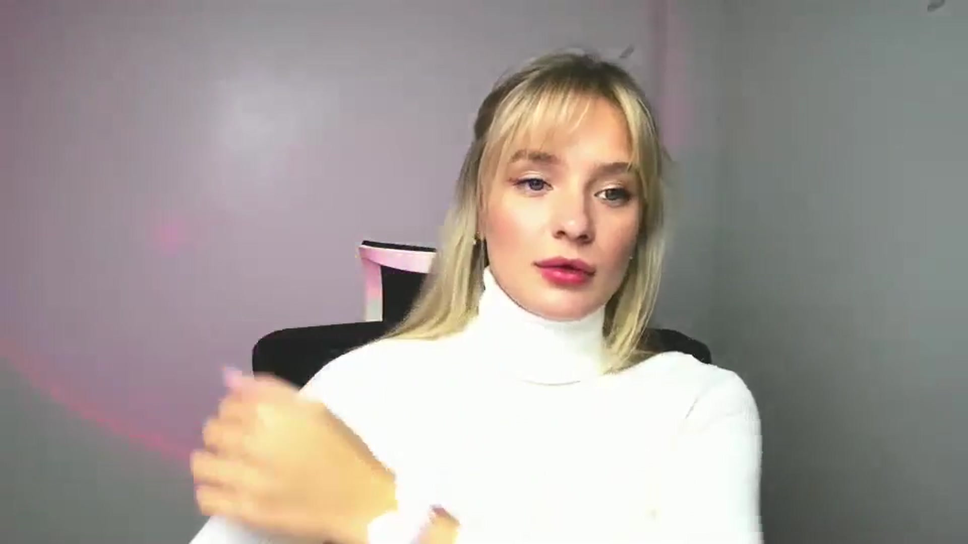 Gallery image thumbnail from Bella_amorere's myfreecams stream on, 11/24/2024, 14:23 image 9 of 20