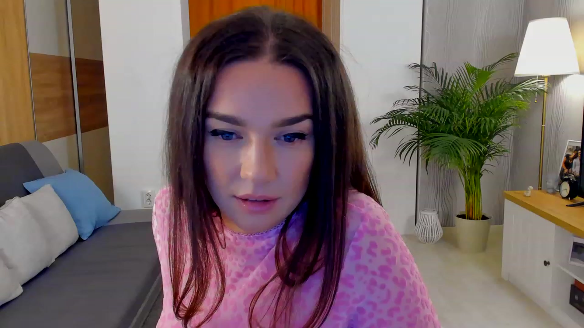 Gallery image thumbnail from BellaaDona's myfreecams stream on, 11/16/2022, 15:04 image 10 of 20