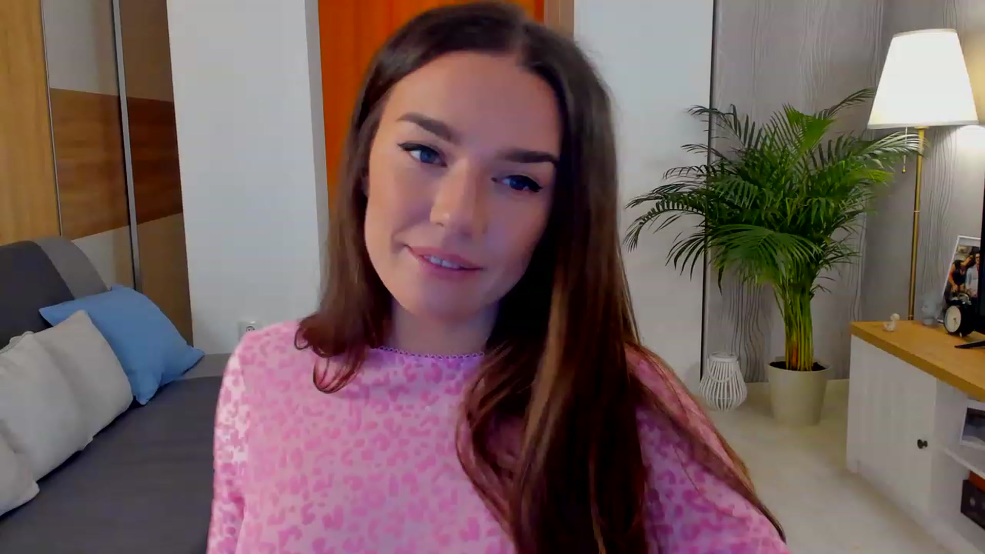 Gallery image thumbnail from BellaaDona's myfreecams stream on, 11/16/2022, 15:04 image 3 of 20