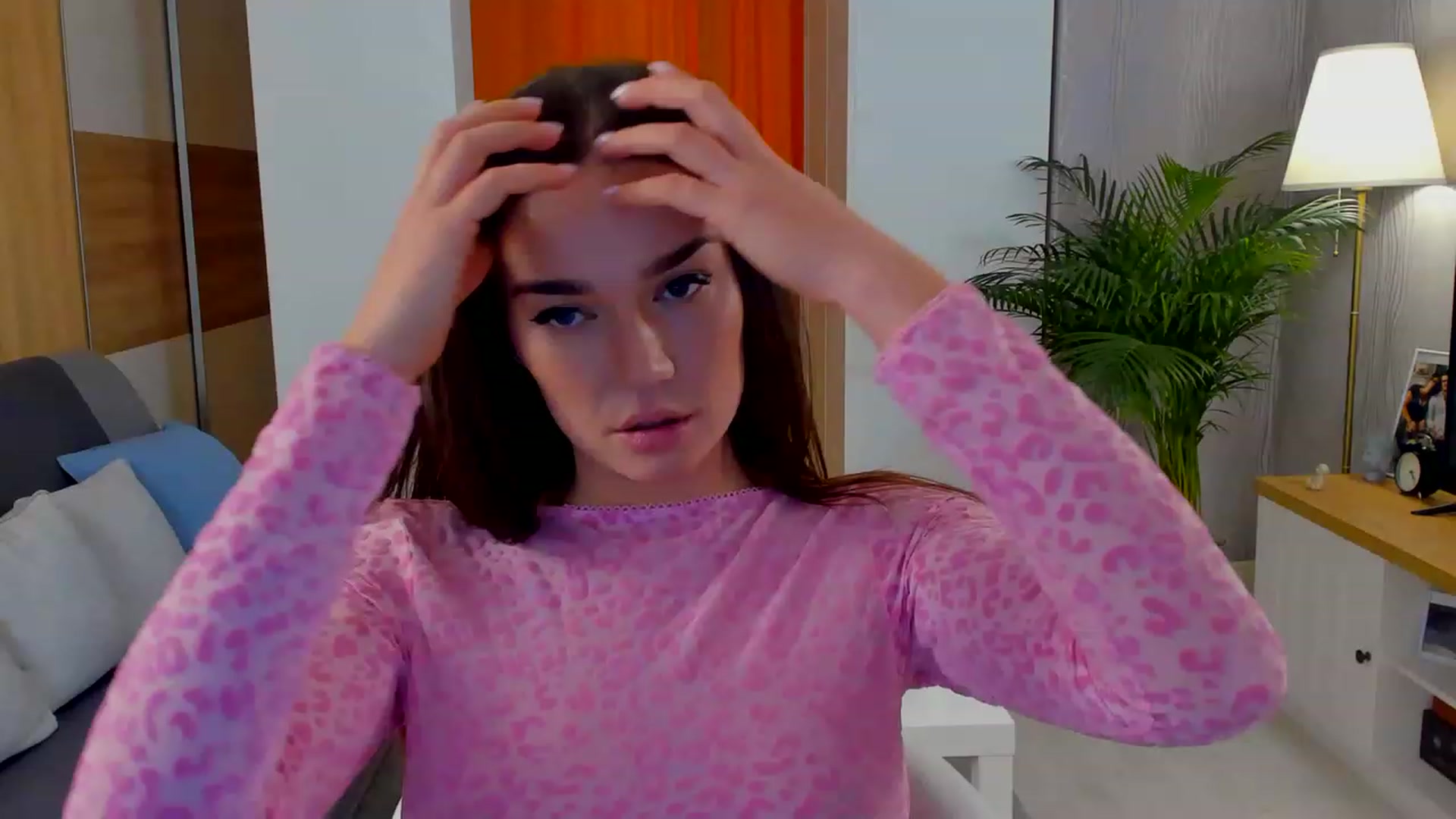 Gallery image thumbnail from BellaaDona's myfreecams stream on, 11/16/2022, 15:04 image 1 of 20