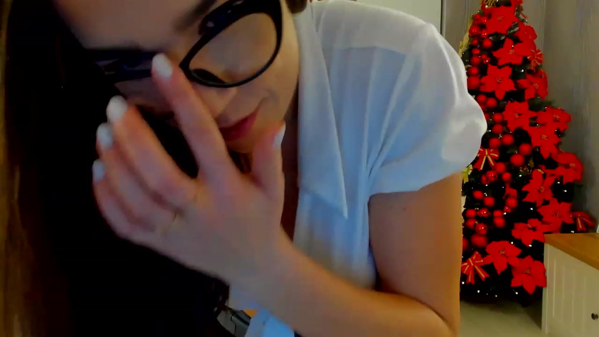 Gallery image thumbnail from BellaaDona's myfreecams stream on, 12/01/2022, 24:19 image 13 of 20