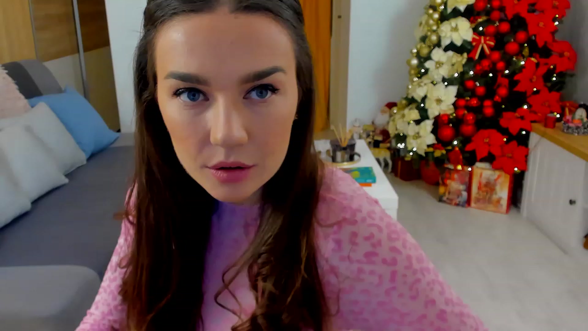 Gallery image thumbnail from BellaaDona's myfreecams stream on, 12/10/2022, 23:30 image 3 of 20