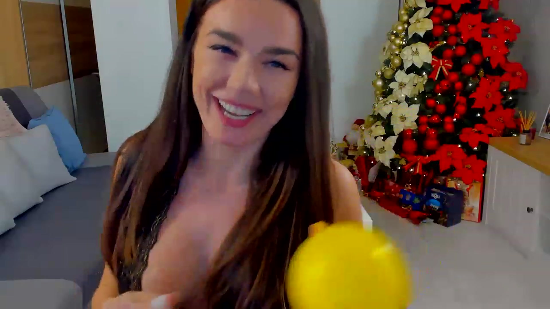 Gallery image thumbnail from BellaaDona's myfreecams stream on, 12/20/2022, 01:43 image 20 of 20