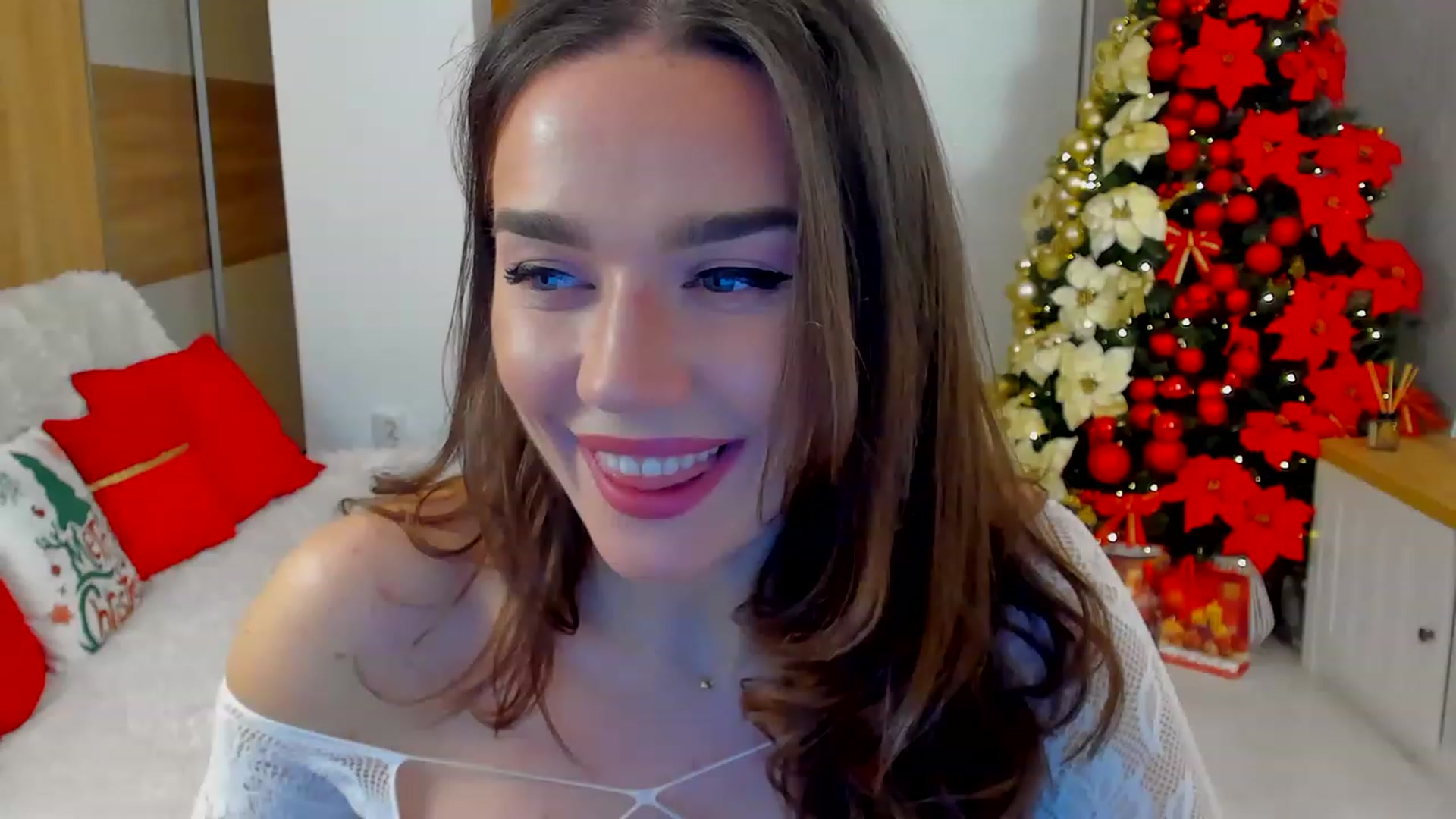 Gallery image thumbnail from BellaaDona's myfreecams stream on, 01/02/2023, 22:39 image 4 of 20