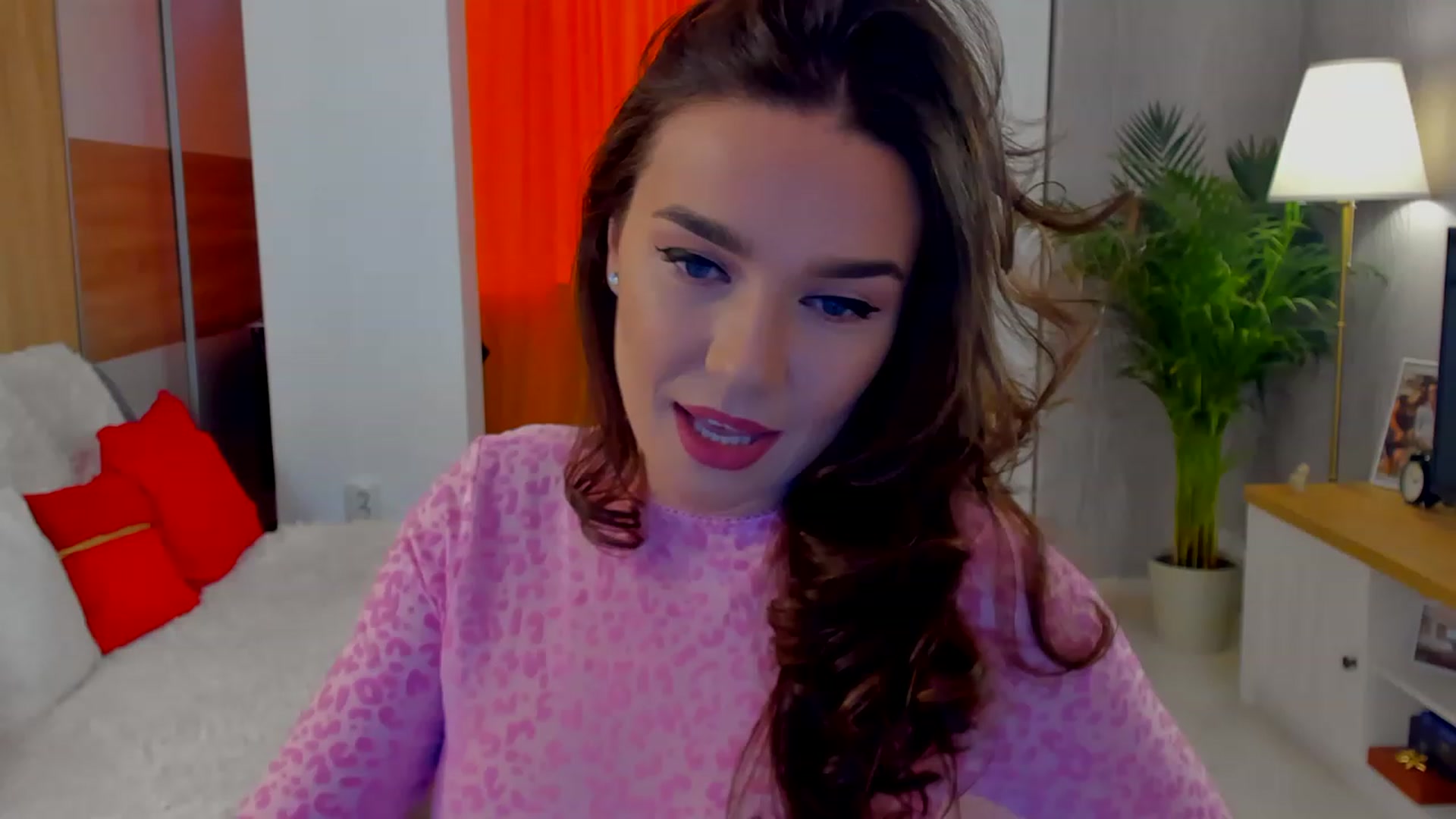 Gallery image thumbnail from BellaaDona's myfreecams stream on, 01/16/2023, 12:10 image 19 of 20