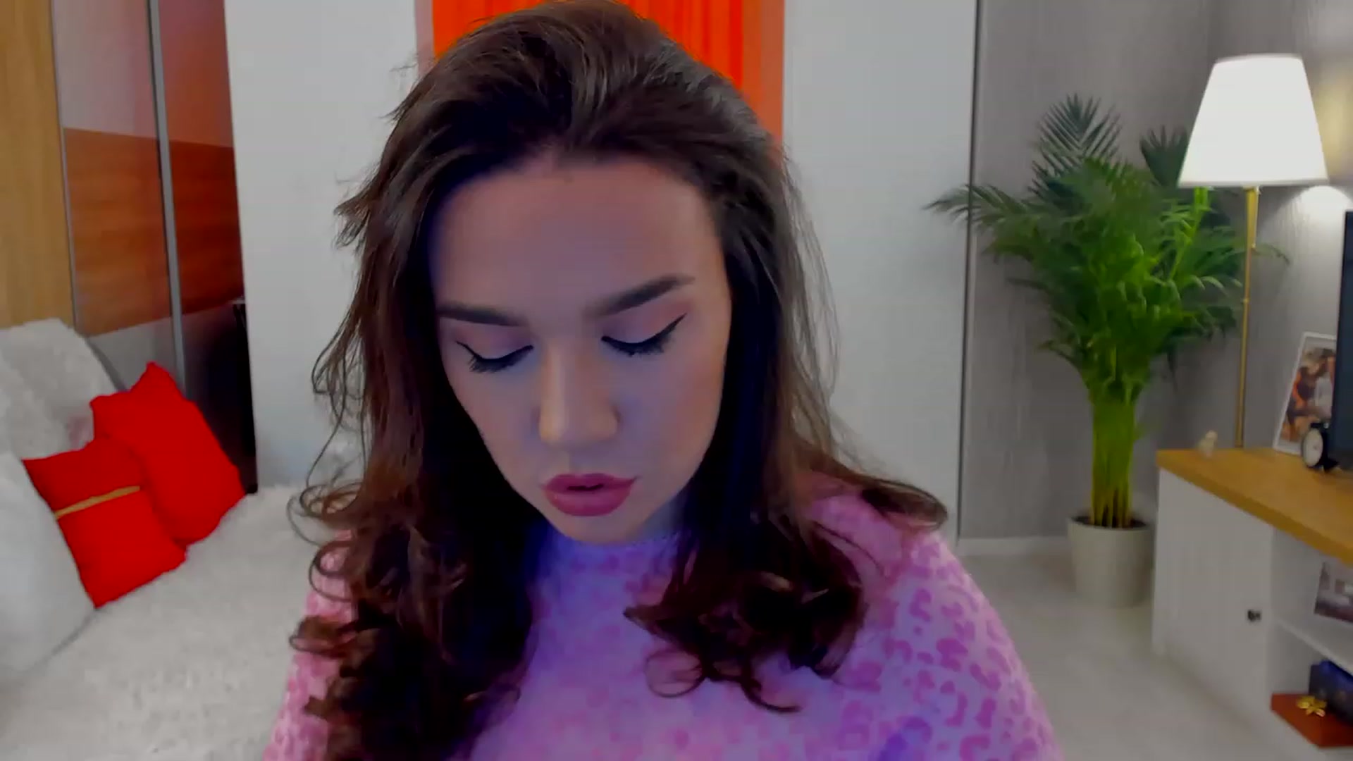 Gallery image thumbnail from BellaaDona's myfreecams stream on, 01/16/2023, 12:10 image 12 of 20