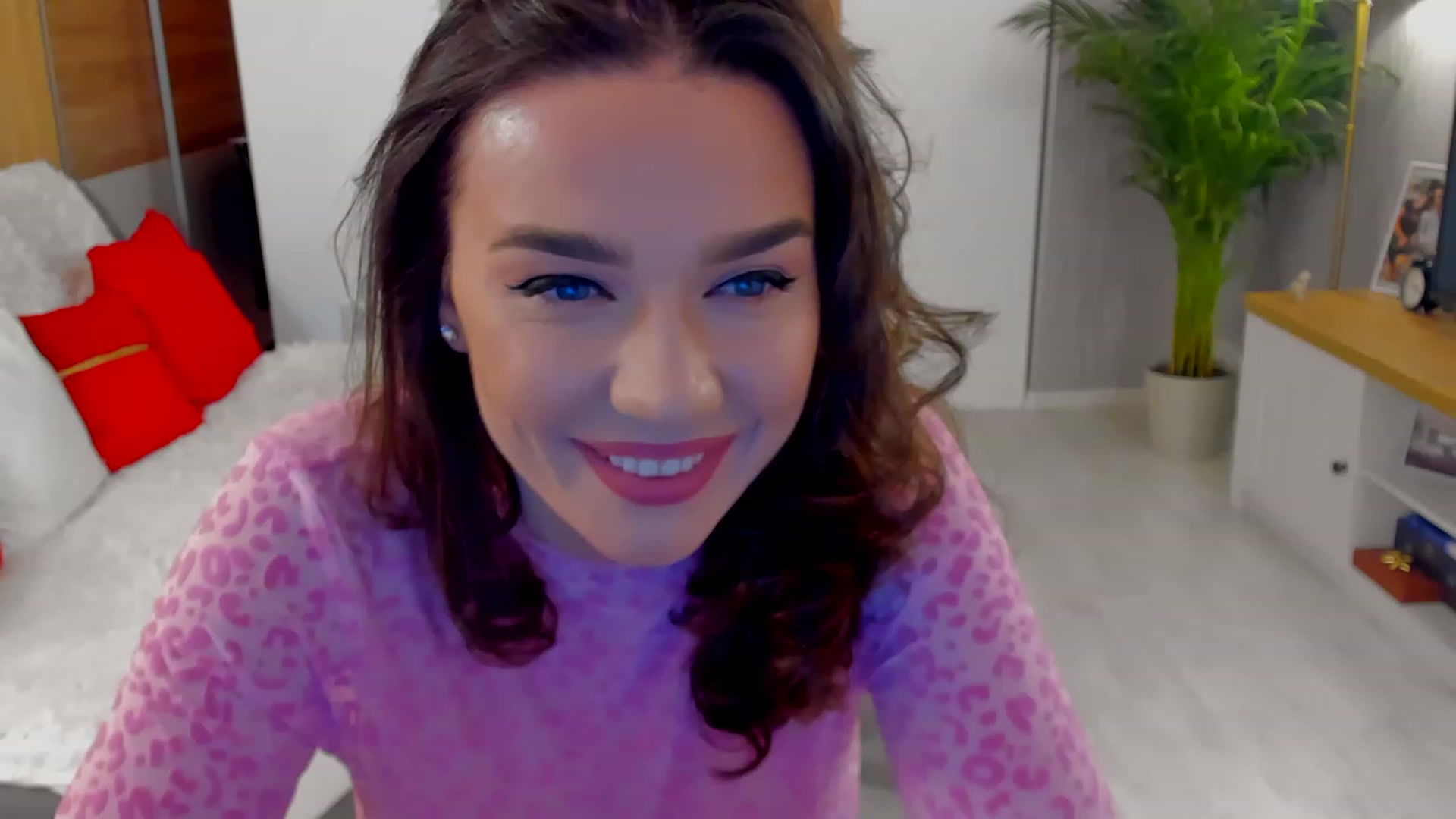 Gallery image thumbnail from BellaaDona's myfreecams stream on, 01/16/2023, 13:56 image 19 of 20
