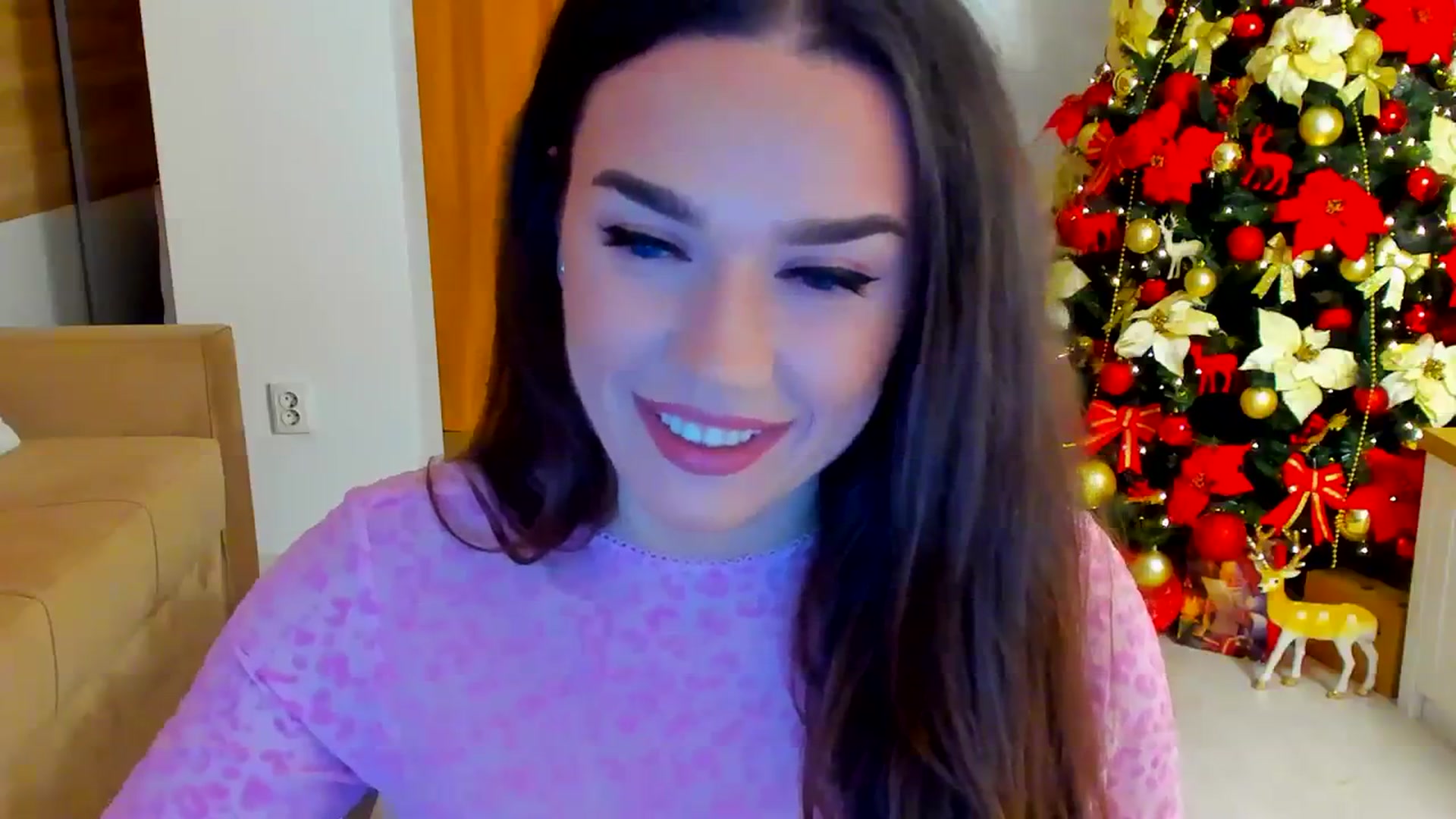 Gallery image thumbnail from BellaaDona's myfreecams stream on, 12/12/2023, 03:10 image 11 of 20
