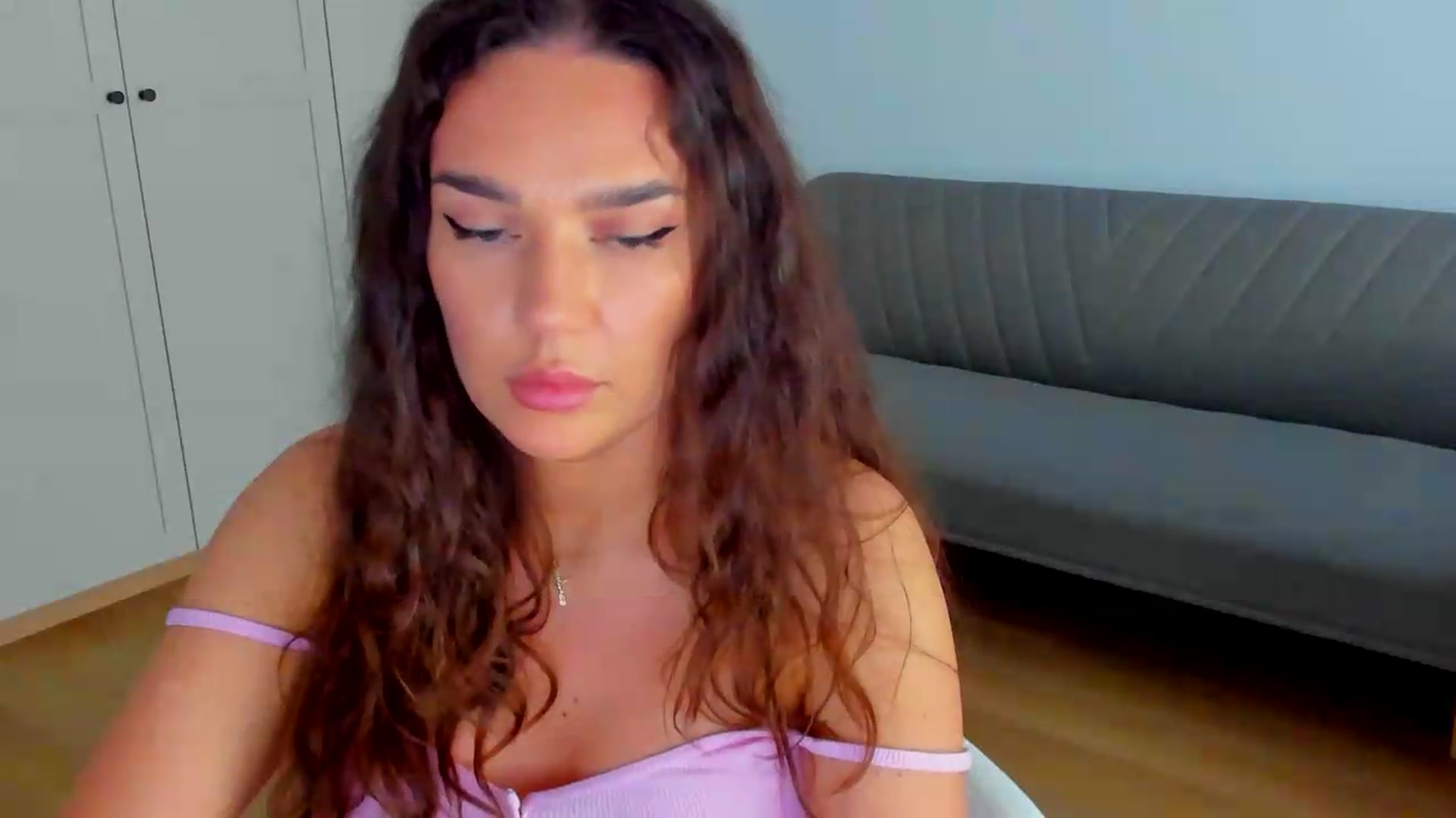 Gallery image thumbnail from BellaaDona's myfreecams stream on, 05/30/2026, 15:25 image 18 of 20