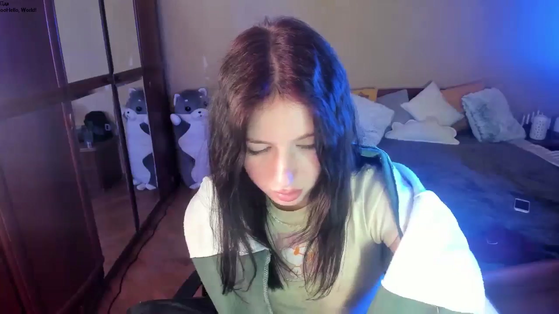 Gallery image thumbnail from BellaaaJones's myfreecams stream on, 03/31/2024, 10:04 image 13 of 20