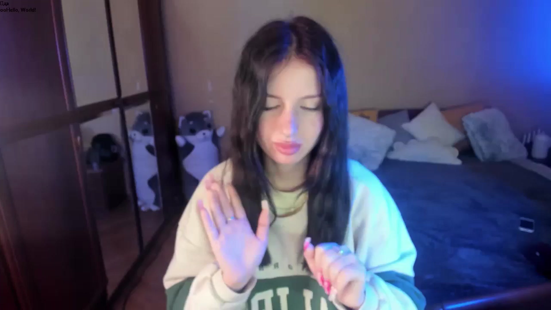 Gallery image thumbnail from BellaaaJones's myfreecams stream on, 03/31/2024, 11:22 image 7 of 20