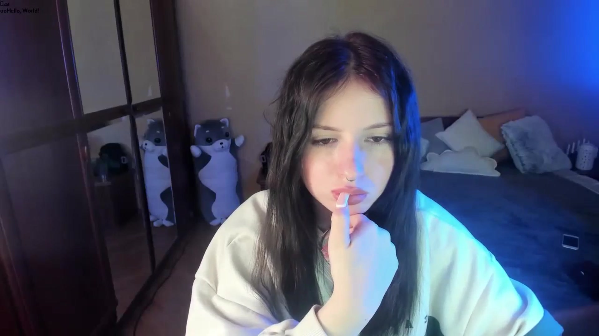 Gallery image thumbnail from BellaaaJones's myfreecams stream on, 03/31/2024, 11:22 image 14 of 20