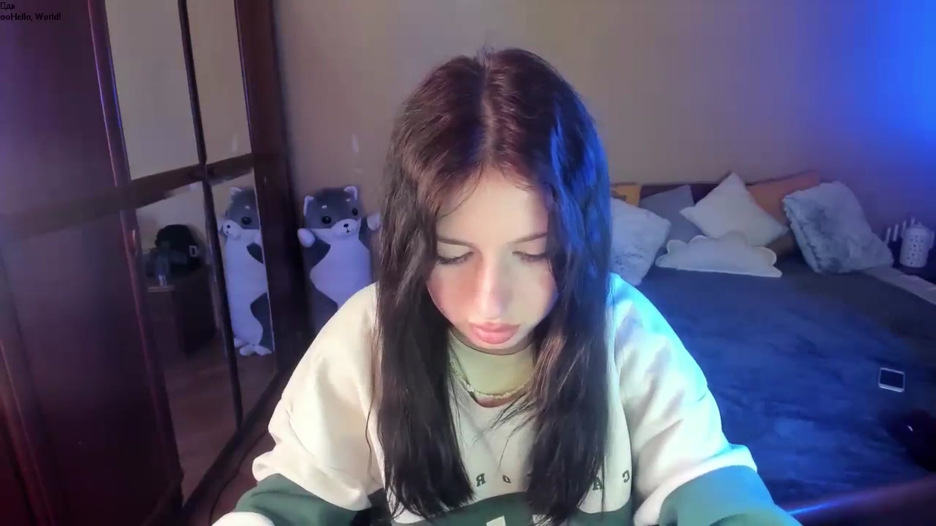 Gallery image thumbnail from BellaaaJones's myfreecams stream on, 03/31/2024, 11:22 image 5 of 20