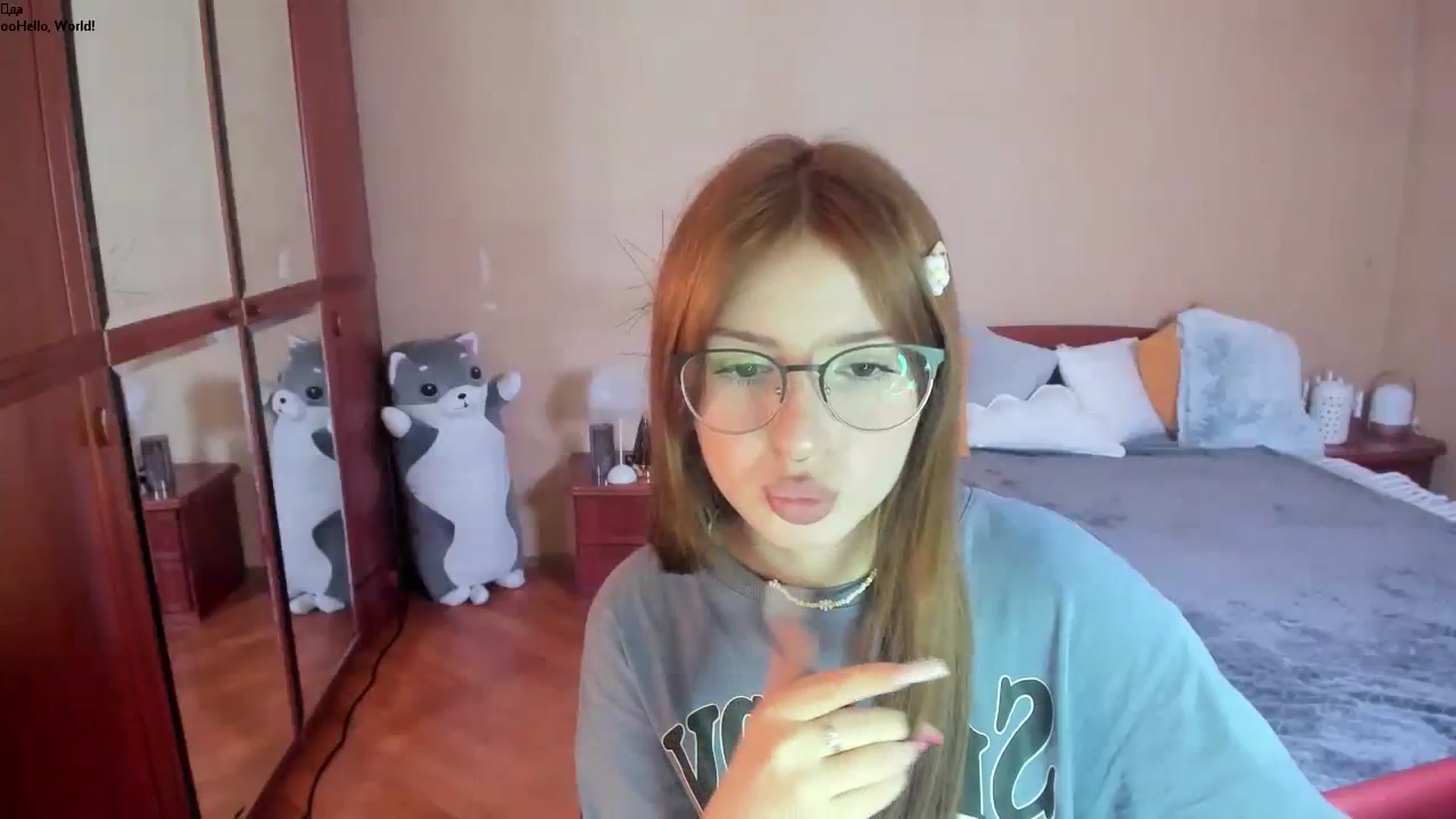 Gallery image thumbnail from BellaaaJones's myfreecams stream on, 04/08/2024, 08:54 image 4 of 20