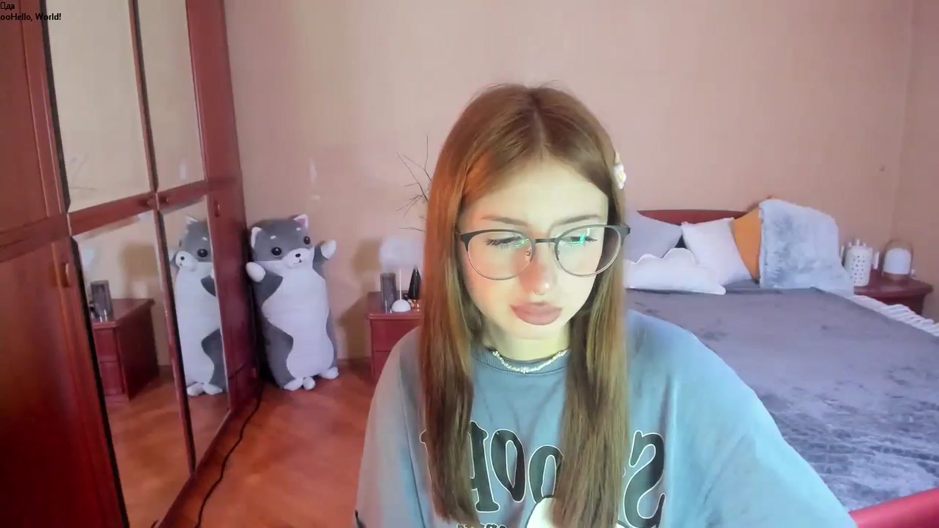 Gallery image thumbnail from BellaaaJones's myfreecams stream on, 04/08/2024, 08:54 image 5 of 20